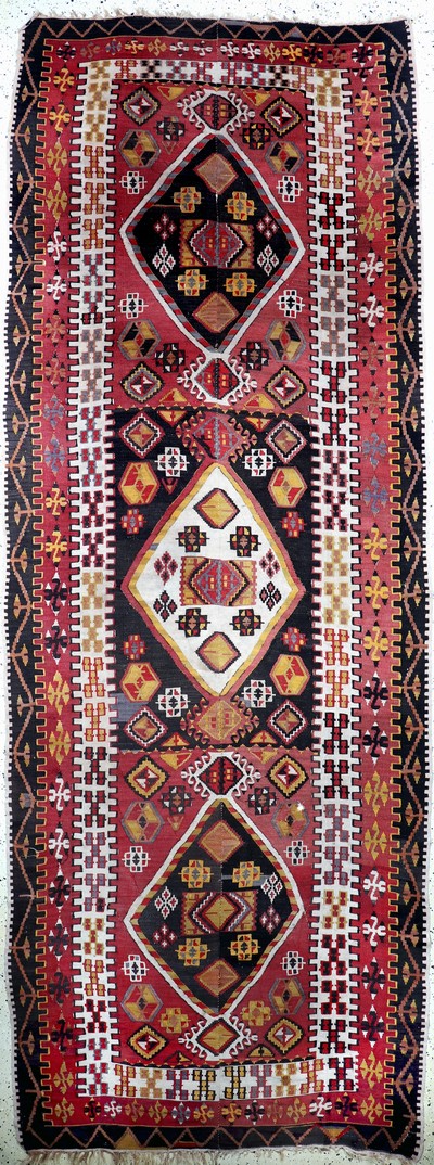 Image Anatol Kilim antique, Turkey, 19th century, wool on wool, approx. 400 x 146 cm, (2 ...