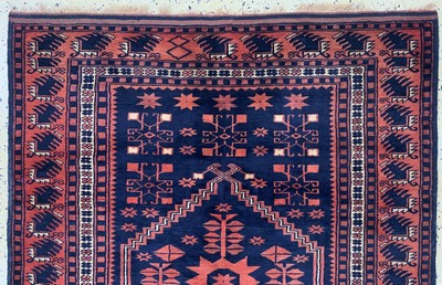 26990136a - Yagcibedir alt, Türkei, Mitte 20.Jhd, Wolle auf Wolle, ca. 180 x 114 cm, EHZ: 2 ...