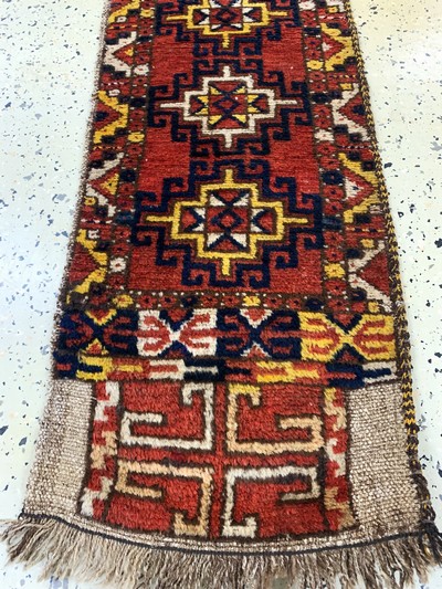 26990152c - Karakalpak antik, Türkei, um 1900, Wolle auf Wolle, ca. 114 x 42 cm, Mottenfraß, EHZ: ...