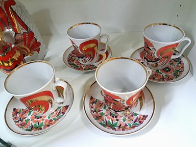 26990192c - Serviceteile, Lomonossov, St. Petersburg, Porzellan, Dekor ´Red Rooster´, Teekanne ...