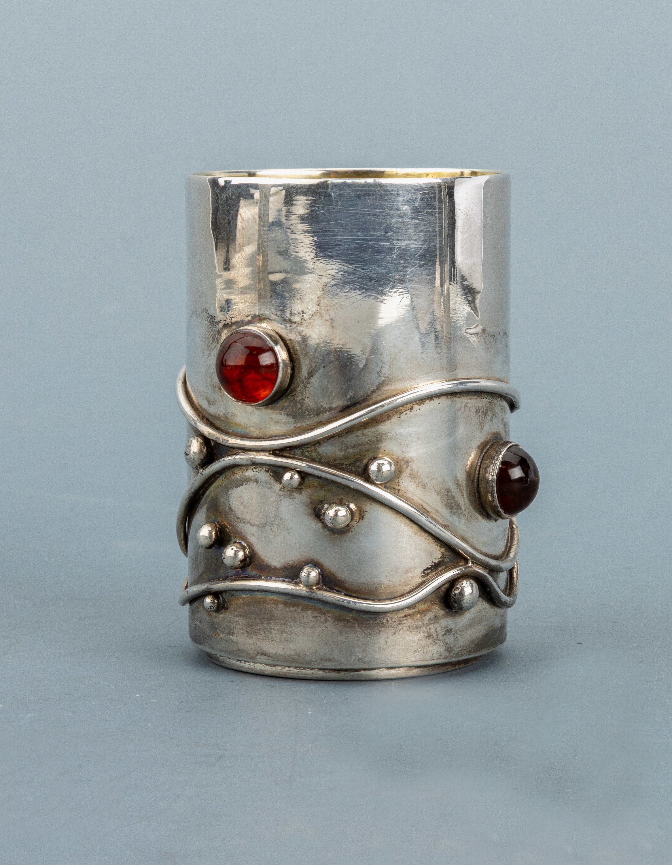 Image 26990239 - Bernstein-Taufbecher, Krakau/Polen 1963-1986, 800er Silber, schlichte Grundform, ...