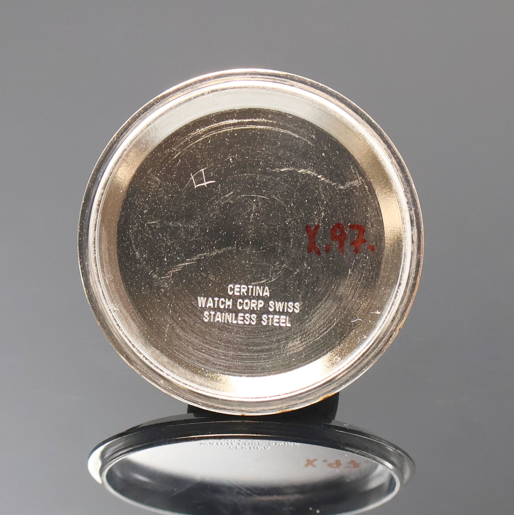 Detail f: CERTINA Chronolympic C-Tronic seltener Stimmgabel-Chronograph in Stahl Referenz 749.3754.41, Schweiz um 1970, Boden verschr., orig. Gliederband m. ...