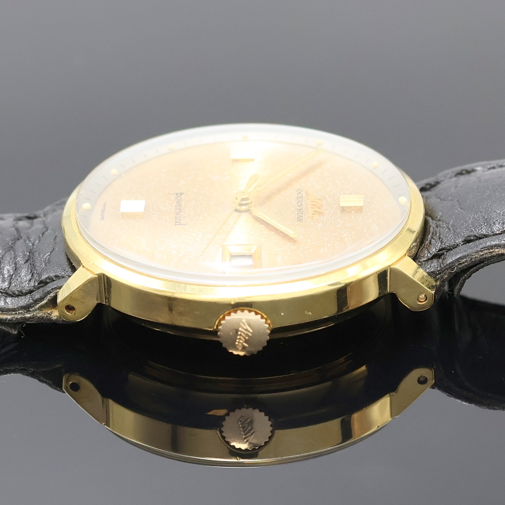 Detail c: MIDO vergoldete Herrenarmbanduhr OCEAN STAR powerwind, Automatik, Schweiz 1960er Jahre, Metall-Monocoque-Geh. hartverg., Lederband m. verg. orig. ...