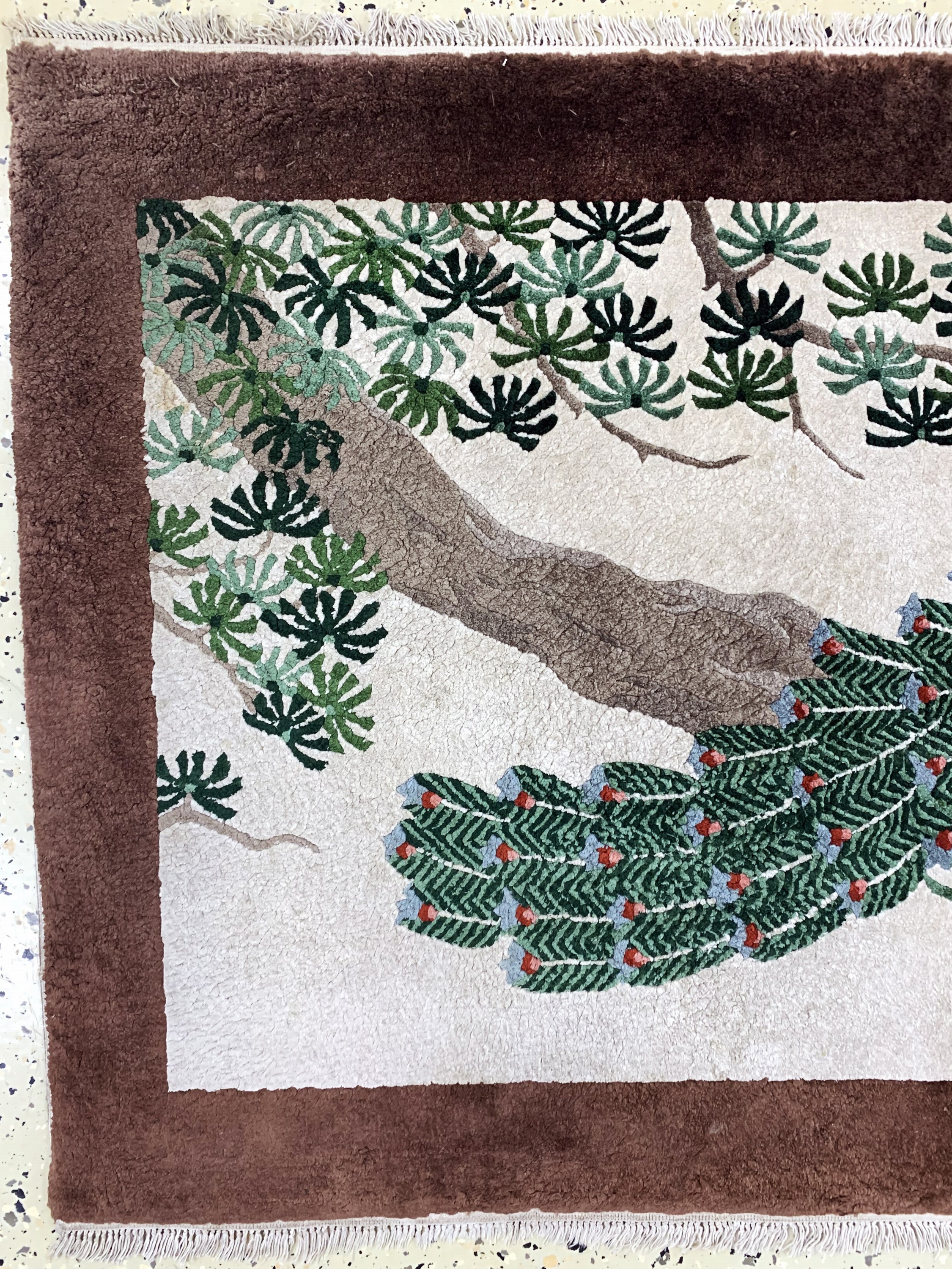 Detail b: Seiden-Teppich, China, Mitte 20.Jhd, reine Naturseide, ca. 140 x 85 cm, EHZ: 2