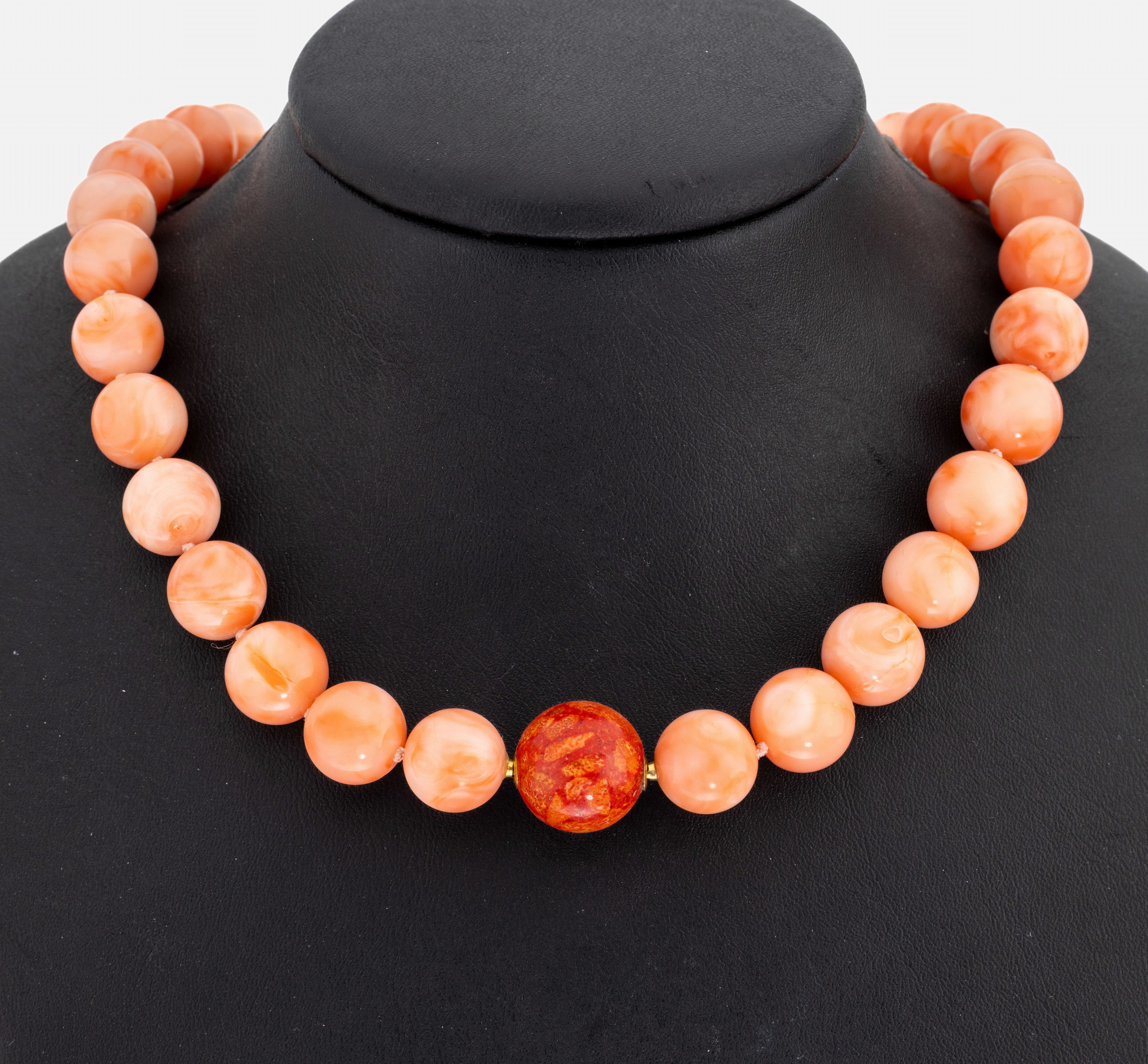 Image 26991169 - Korallen-Collier, Engelhautkorallen-Kugeln,D. ca. 11.4-12.7 mm, Bajonetteschließe, ...
