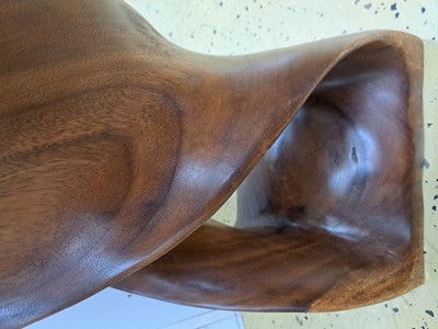 26991130b - Blumensäule, 20.Jh., Hartholz massiv, H. ca. 76 cm
