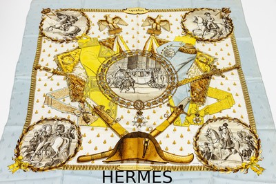 Image HERMES Seiden Carree ´Napoleon´, Entwurf Philippe Ledoux, entsprechende Motive,grauer ...