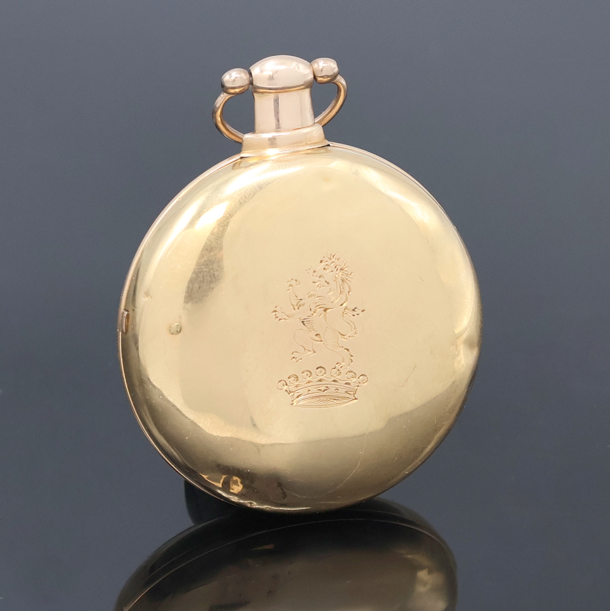 Detail a: WILLIAM MOLYNEUX DUBLIN Nr. 358 schwere Taschenuhr in RG 750/000, London Hallmark 1812, glattes Geh. und Übergeh. dell., Übergeh. m. Adelsgravur, ...