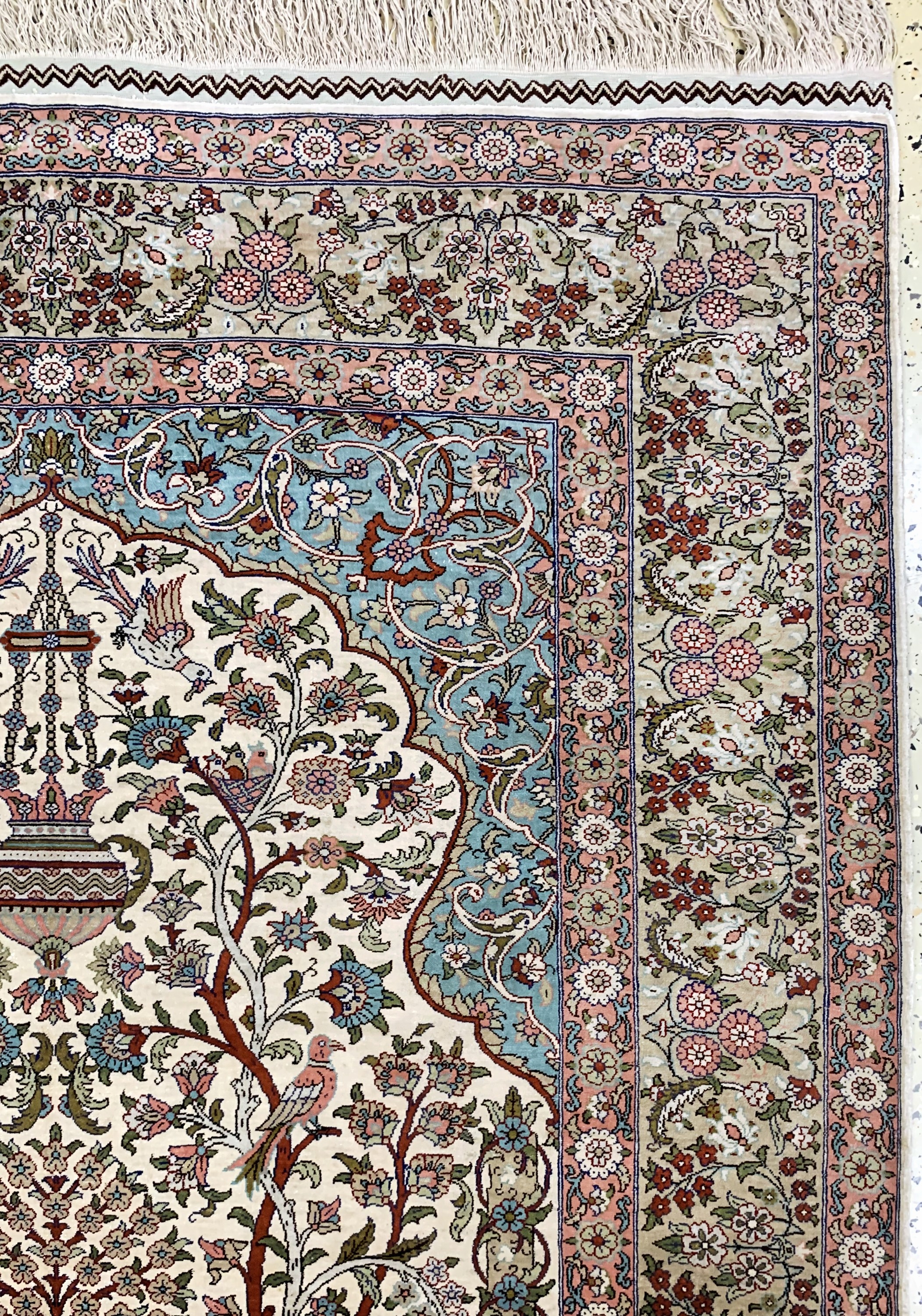 Detail d: Kayseri alt, Türkei, Mitte 20.Jhd., reine Naturseide, ca. 193 x 139 cm, EHZ: 2