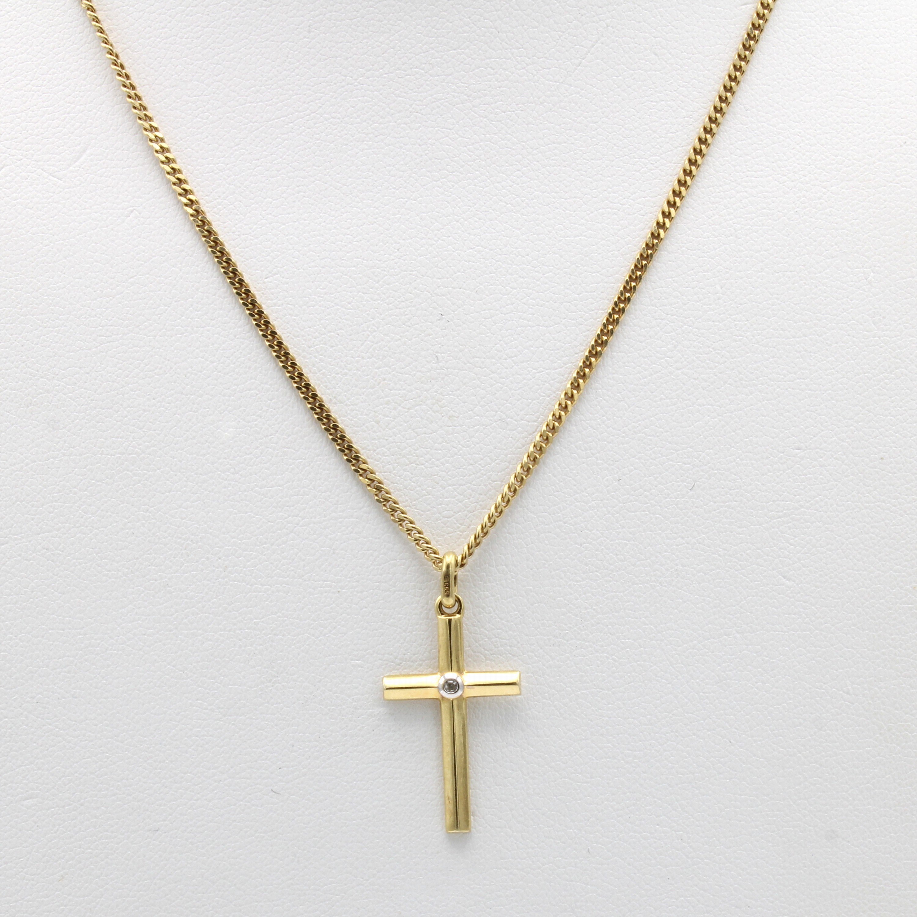 Image 26991898 - Kreuzanhänger mit Diamant an Kette, GG 585/ 000, Diam. ca. 0.01 ct Weiß/si, L. ca. 38 ...
