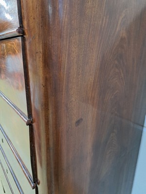 26991964g - Chiffoniere/Hochkommode, Biedermeier, um 1840 , Mahagonifurnier, 6 Schubladen, ca. 148 x ...