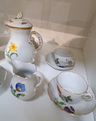 26992101a - Mokkaservice, Meissen für 6 Personen, 2.H. 20. Jh., Blume I., polychrome Bemalung, ...