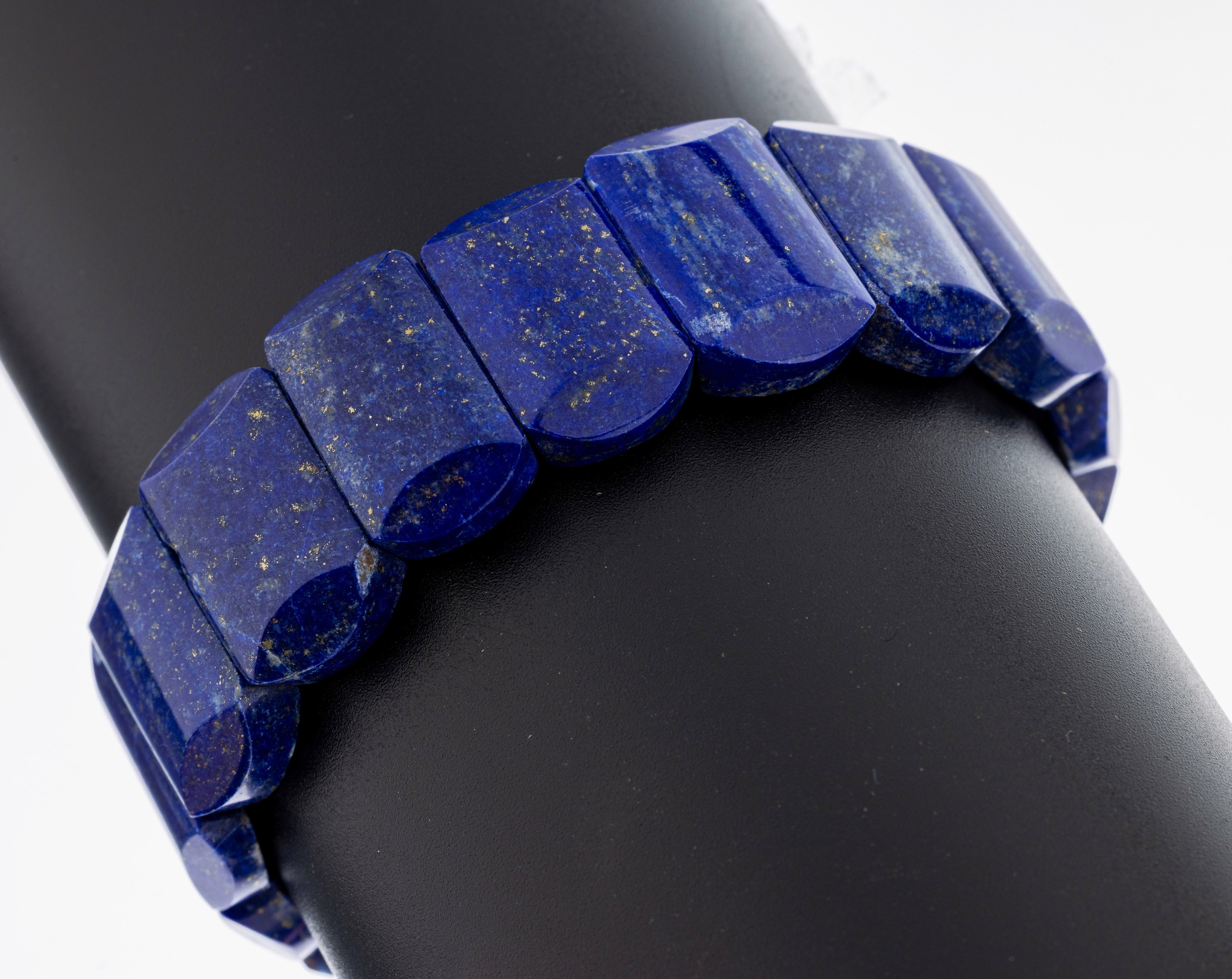 Image 26992637 - Lapis lazuli-bracelet , lapis lazuli-links with pyrite-inclusions on elastic band, diam. ...