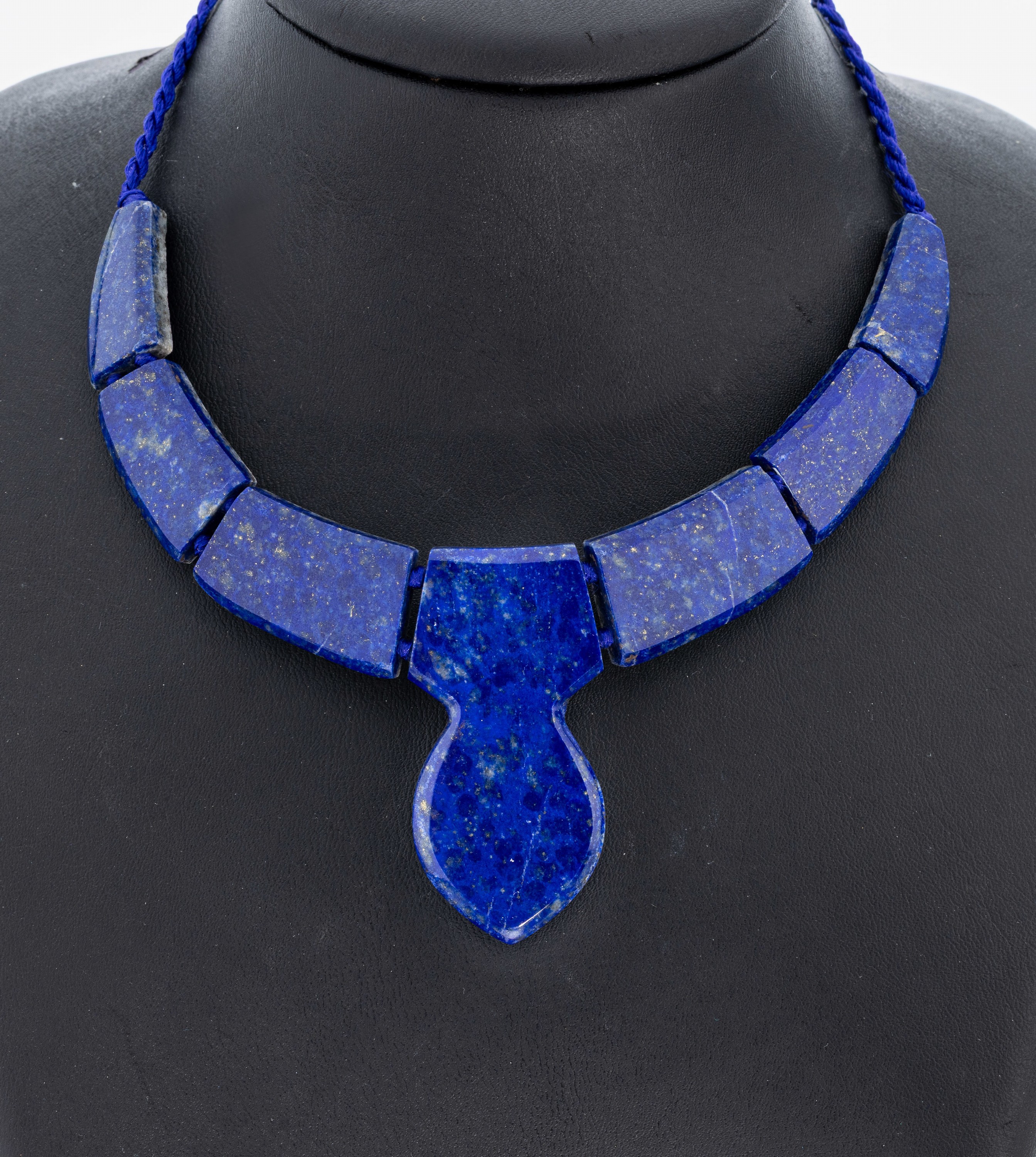 Image 26992644 - Lapislazuli-Collier, 7-tlg. Mittelteil, Lapislazuli-Glieder mit Pyriteinschlüssen, an ...