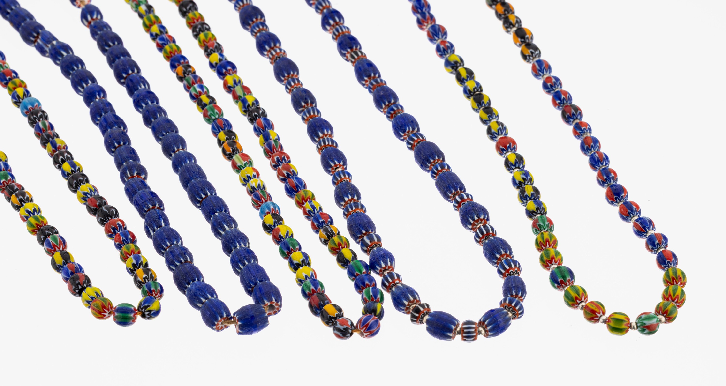 Image 26992650 - Konvolut 5 Ketten, Murano für den afrikanischen Markt, Glasglieder in versch. ...