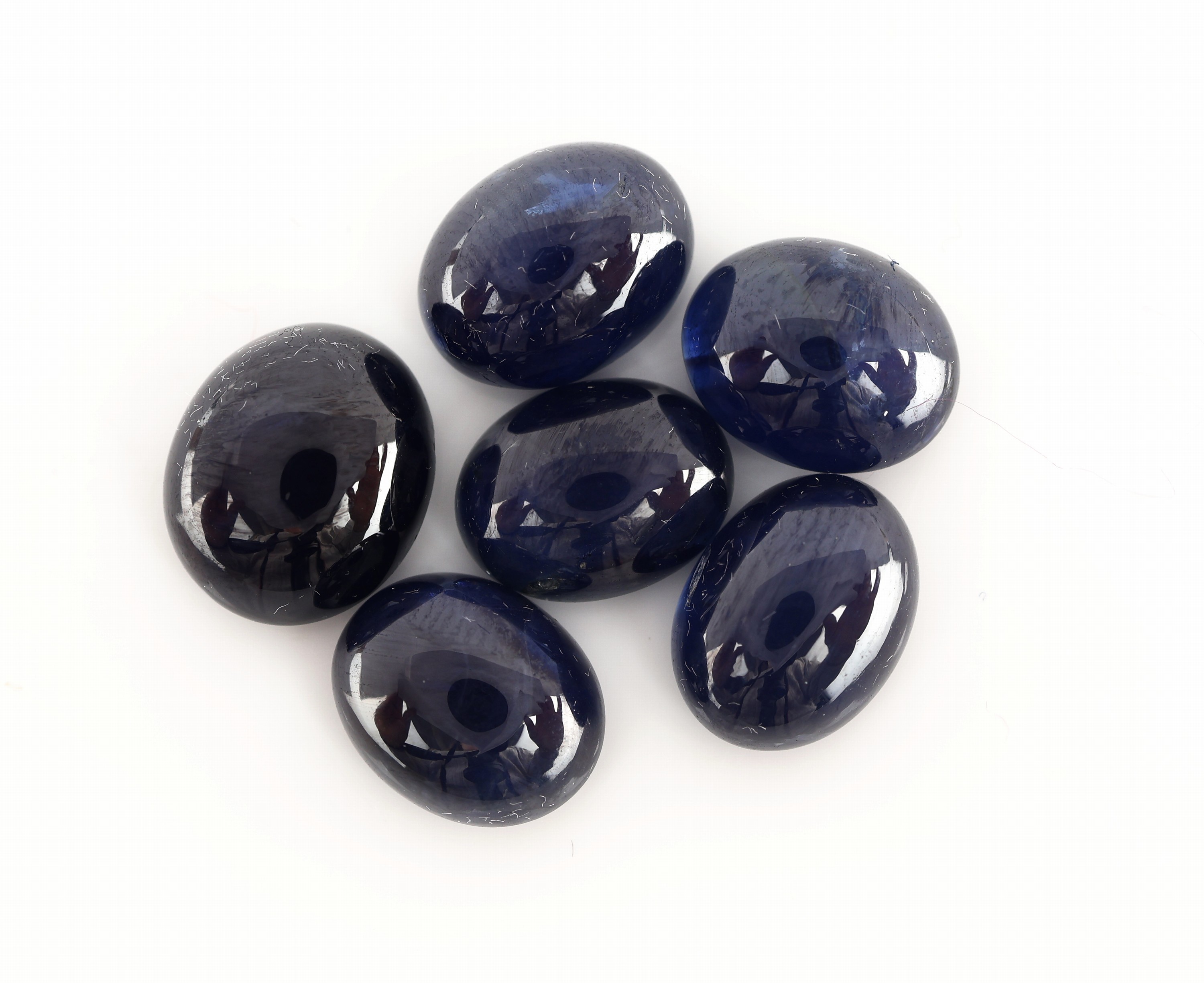 Lot 6 lose Saphire zus. ca. 25.09 ct, ovale Cabochons