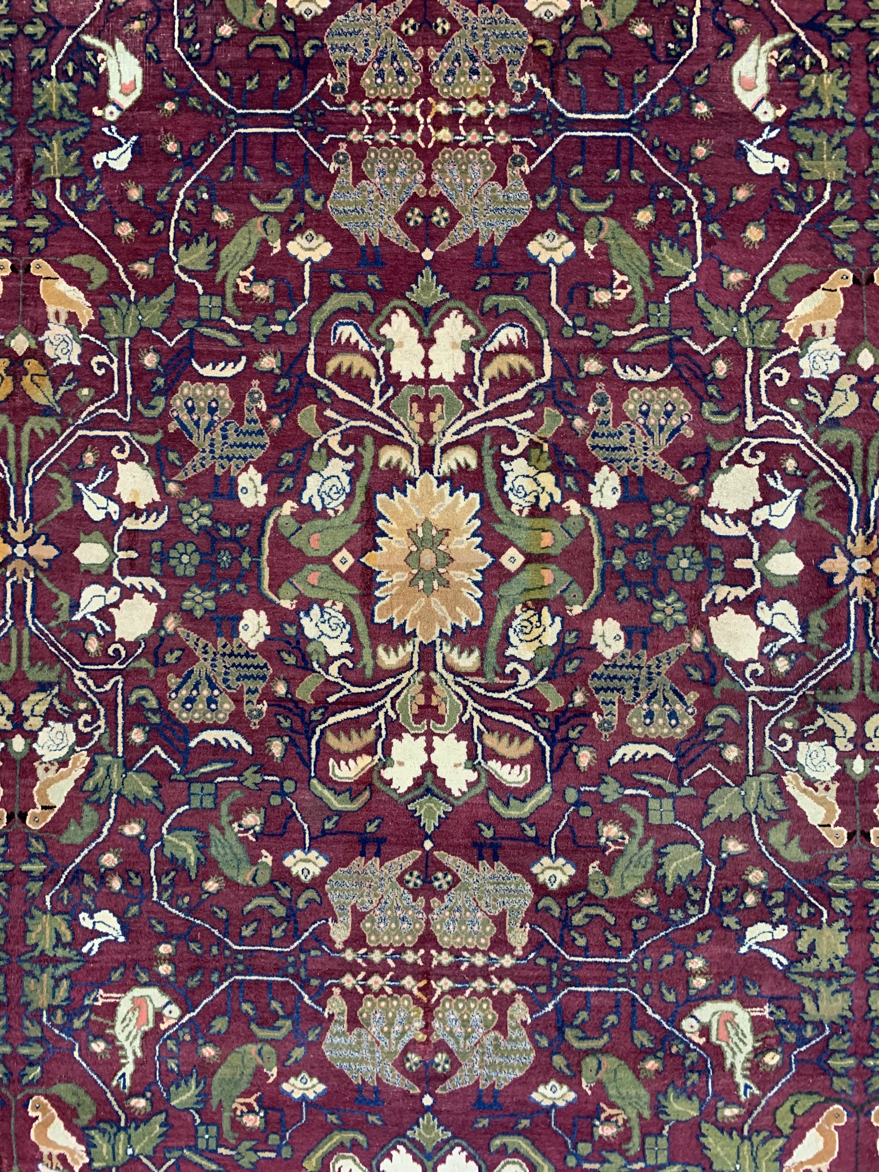 Detail e: Agra antik, Indien, 19.Jhd, Wolle auf Baumwolle, ca. 301 x 312 cm, EHZ: 2-3, (Oxidiert)