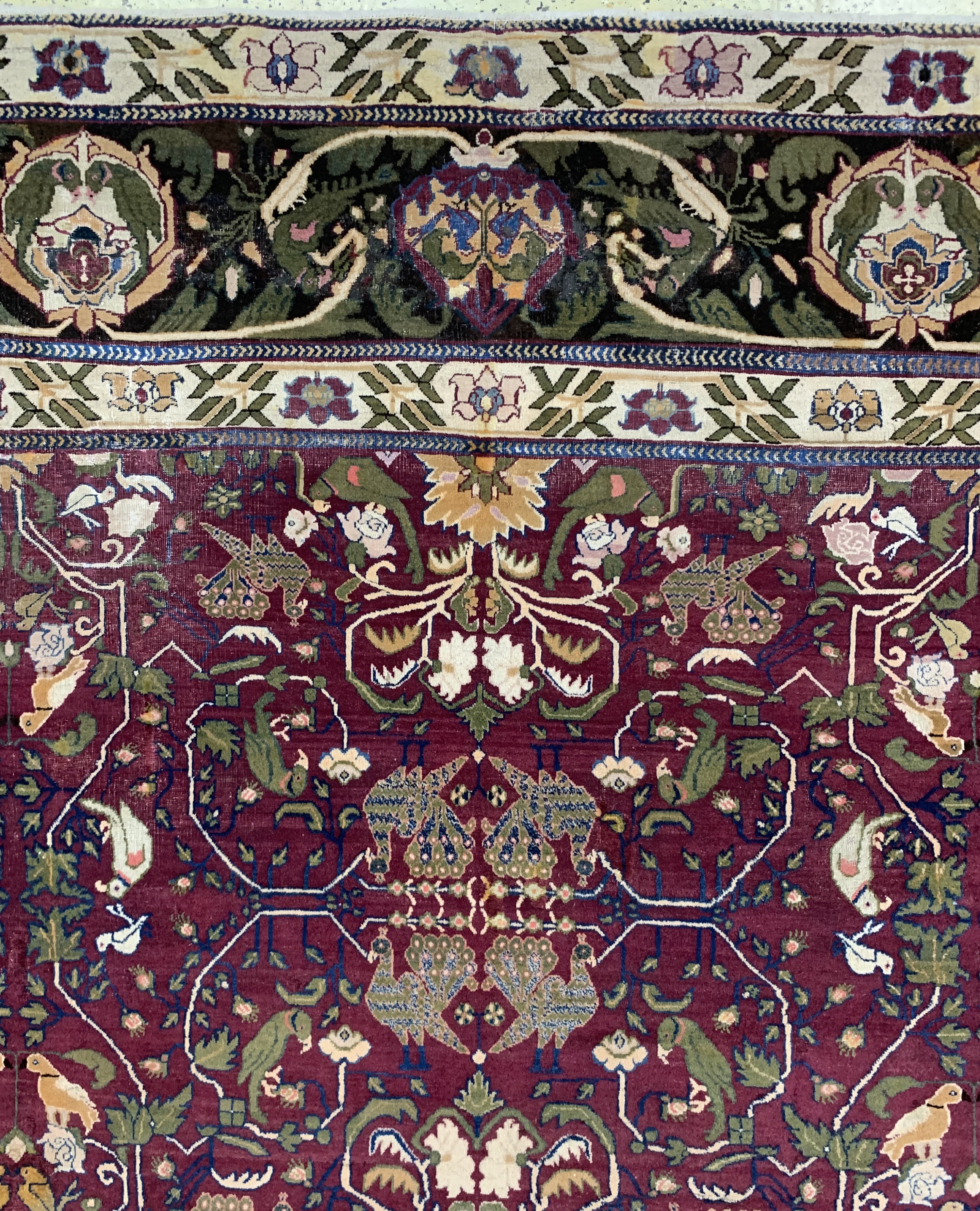 Detail h: Agra antik, Indien, 19.Jhd, Wolle auf Baumwolle, ca. 301 x 312 cm, EHZ: 2-3, (Oxidiert)