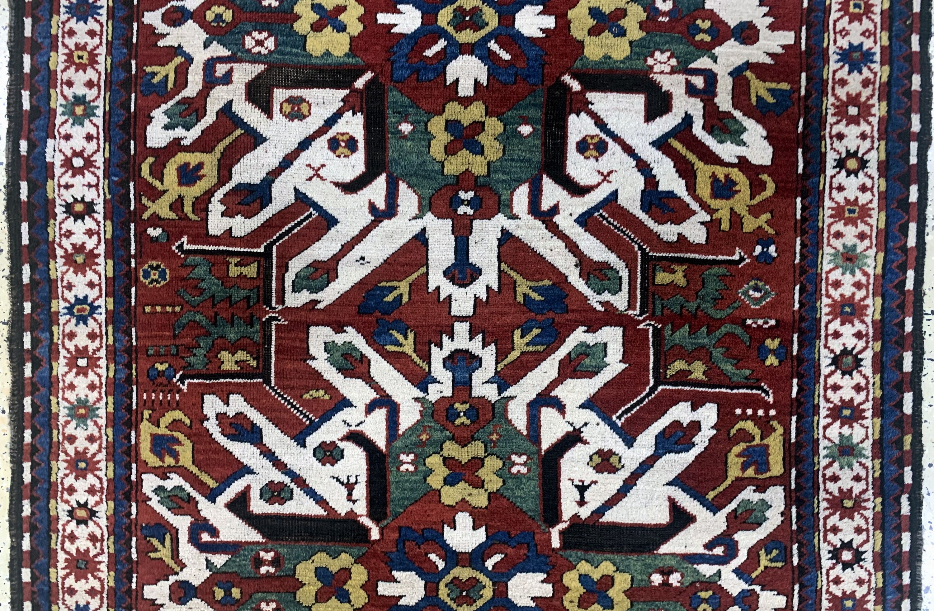 Detail b: Tchelaberd"Adler-Kazak"antik, Kaukasus, 19.Jhd, Wolle auf Wolle, ca. 210 x 137 cm, EHZ: 2(Original Zustand)