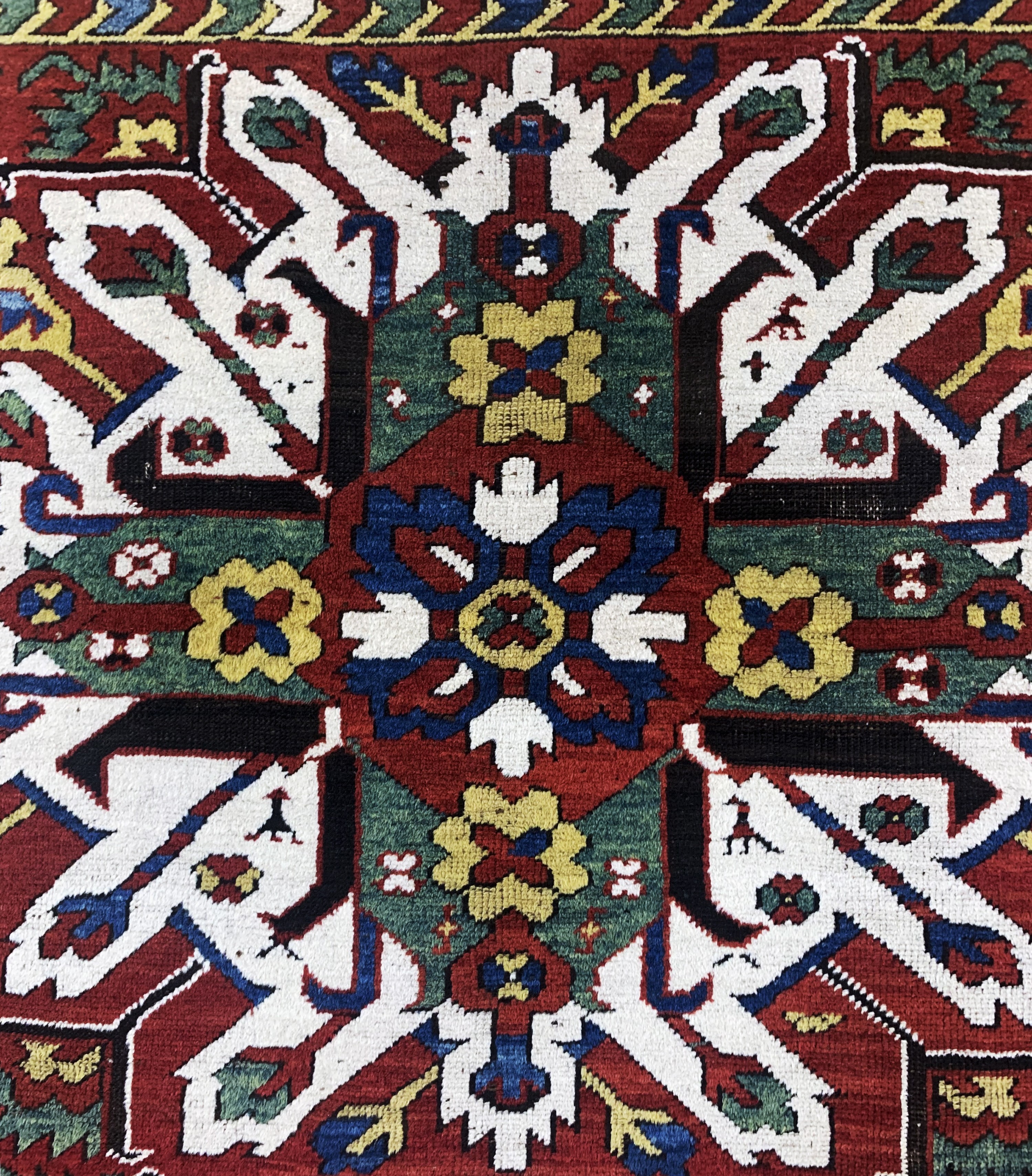 Detail d: Tchelaberd"Adler-Kazak"antik, Kaukasus, 19.Jhd, Wolle auf Wolle, ca. 210 x 137 cm, EHZ: 2(Original Zustand)
