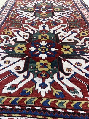 26992996f - Tchelaberd´Adler-Kazak´antik, Kaukasus, 19.Jhd, Wolle auf Wolle, ca. 210 x 137 cm, EHZ: ...