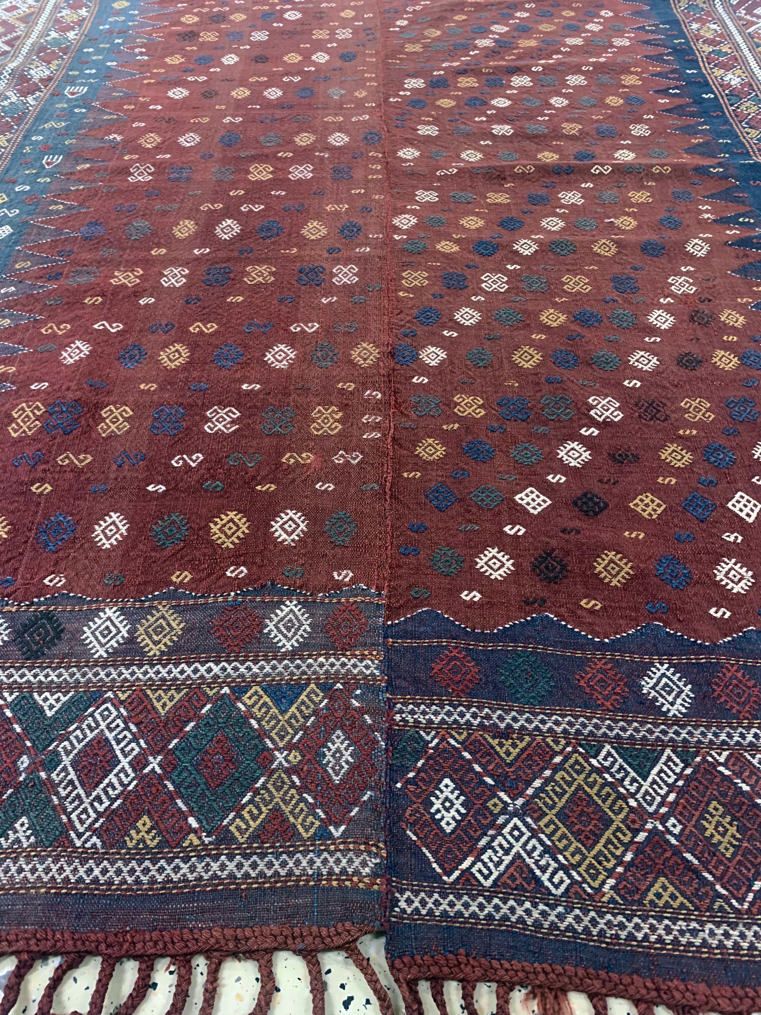 Detail f: "Verneh"antik(2 Bahnig), Kaukasus, 19.Jhd, Wolle auf Wolle, ca. 200 x 160 cm, EHZ: 2(geflickt)