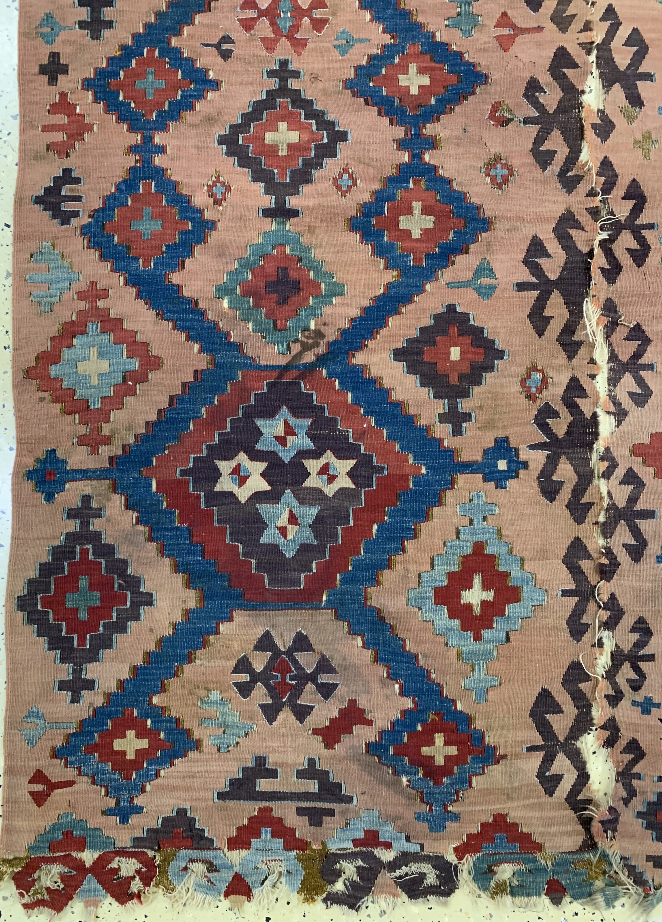 Detail b: Konya Kelim antik( 2 Bahnig), Türkei, 19.Jhd, Wolle auf Wolle, ca. 392 x 156 cm, EHZ: 3