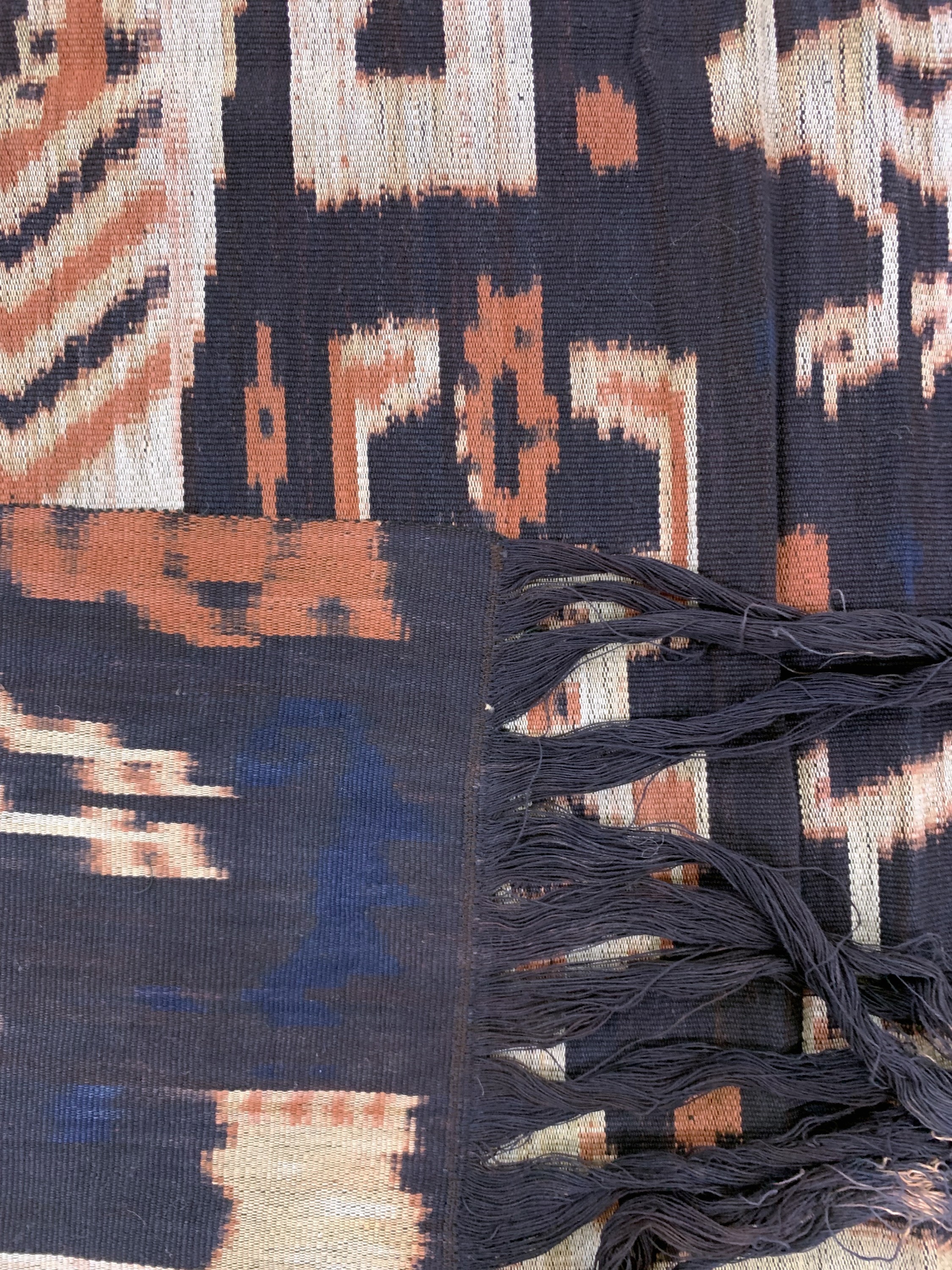Detail d: Sumba"Ikat", Indonesien, Anfang 20.Jhd, Baumwolle, ca. 200 x 95 cm, EHZ: 2