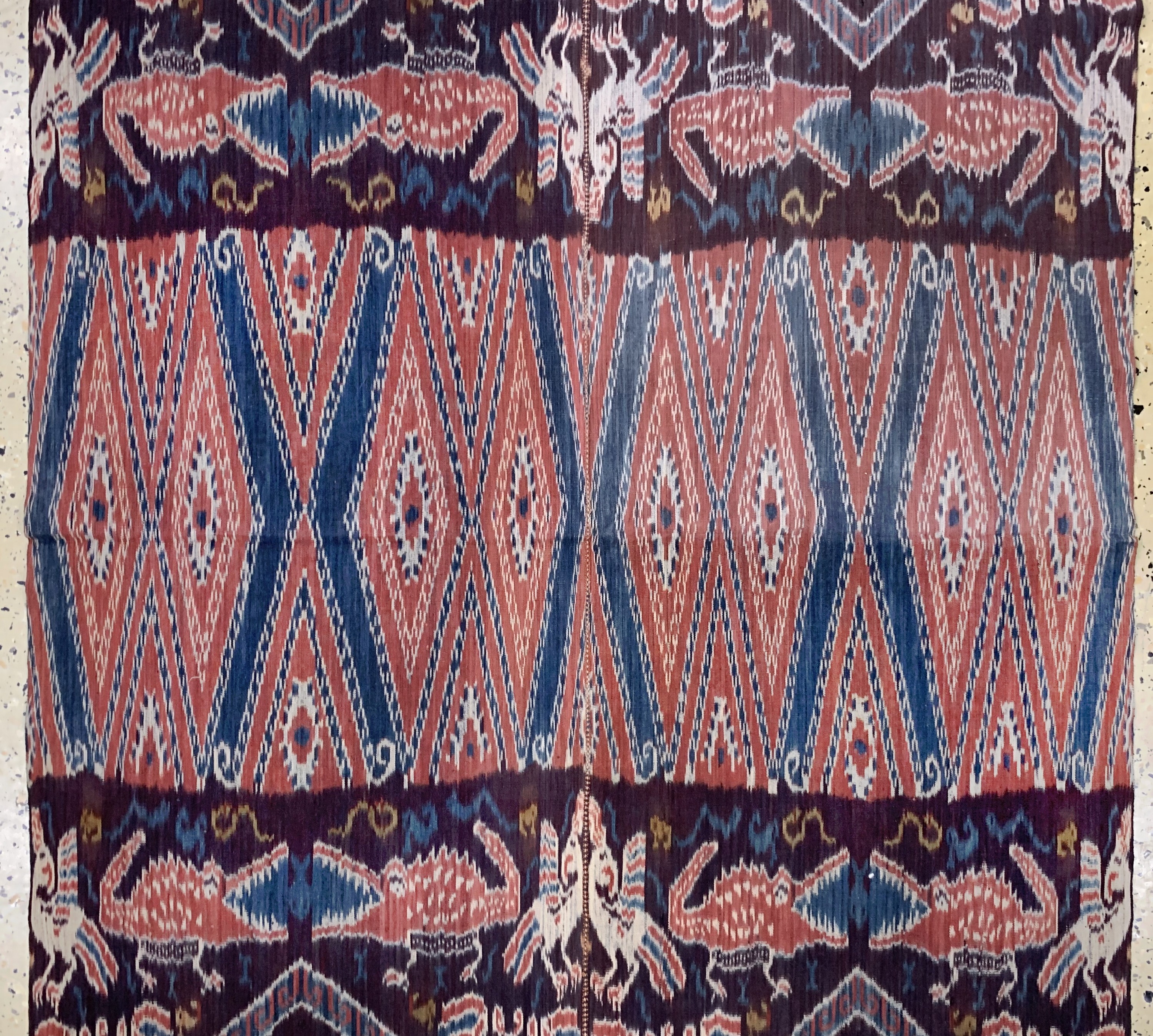 Detail b: Sumba"Ikat", Indonesien, Anfang 20.Jhd, Baumwolle, ca. 241 x 99 cm, EHZ: 2