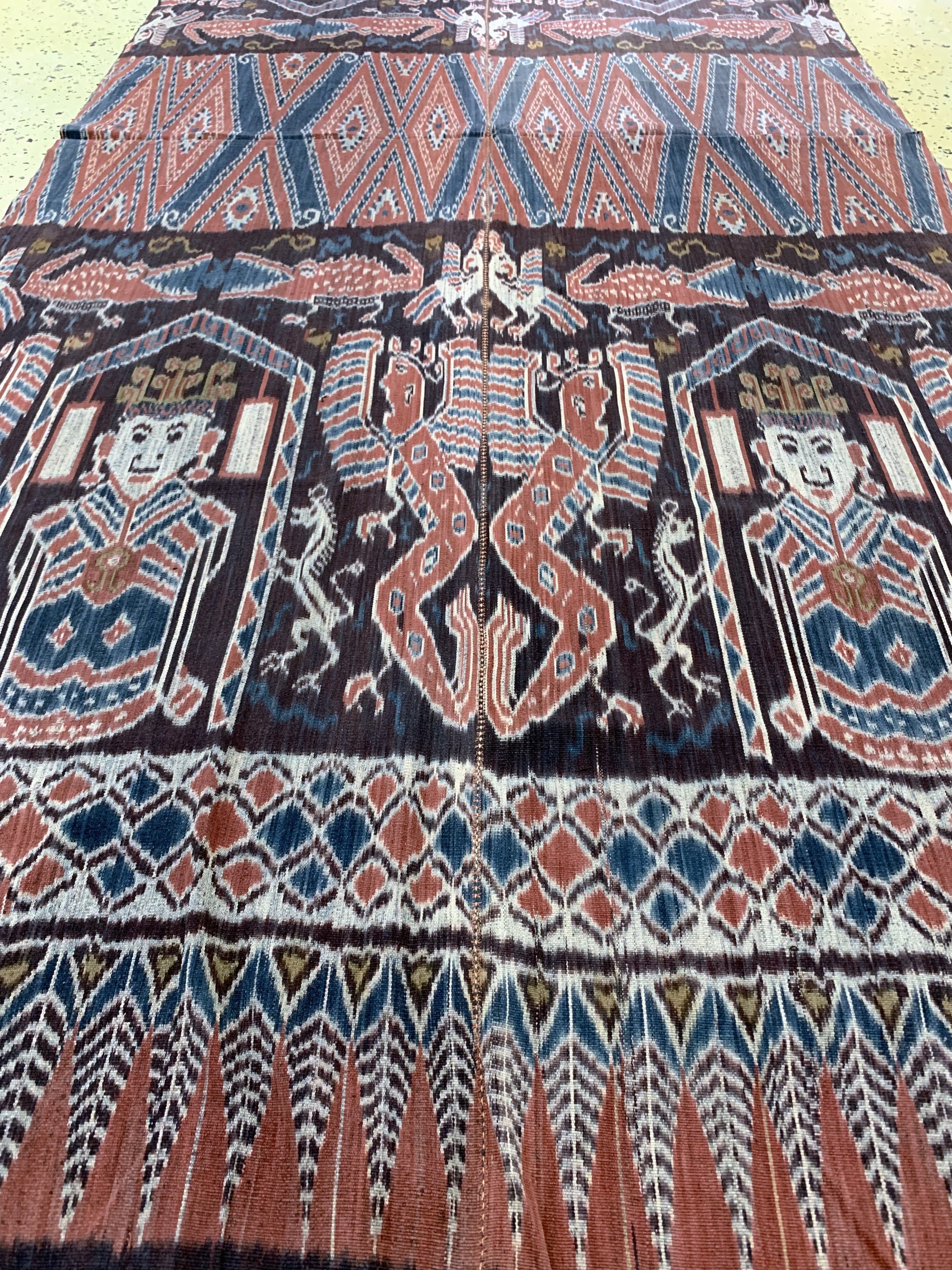 Detail d: Sumba"Ikat", Indonesien, Anfang 20.Jhd, Baumwolle, ca. 241 x 99 cm, EHZ: 2