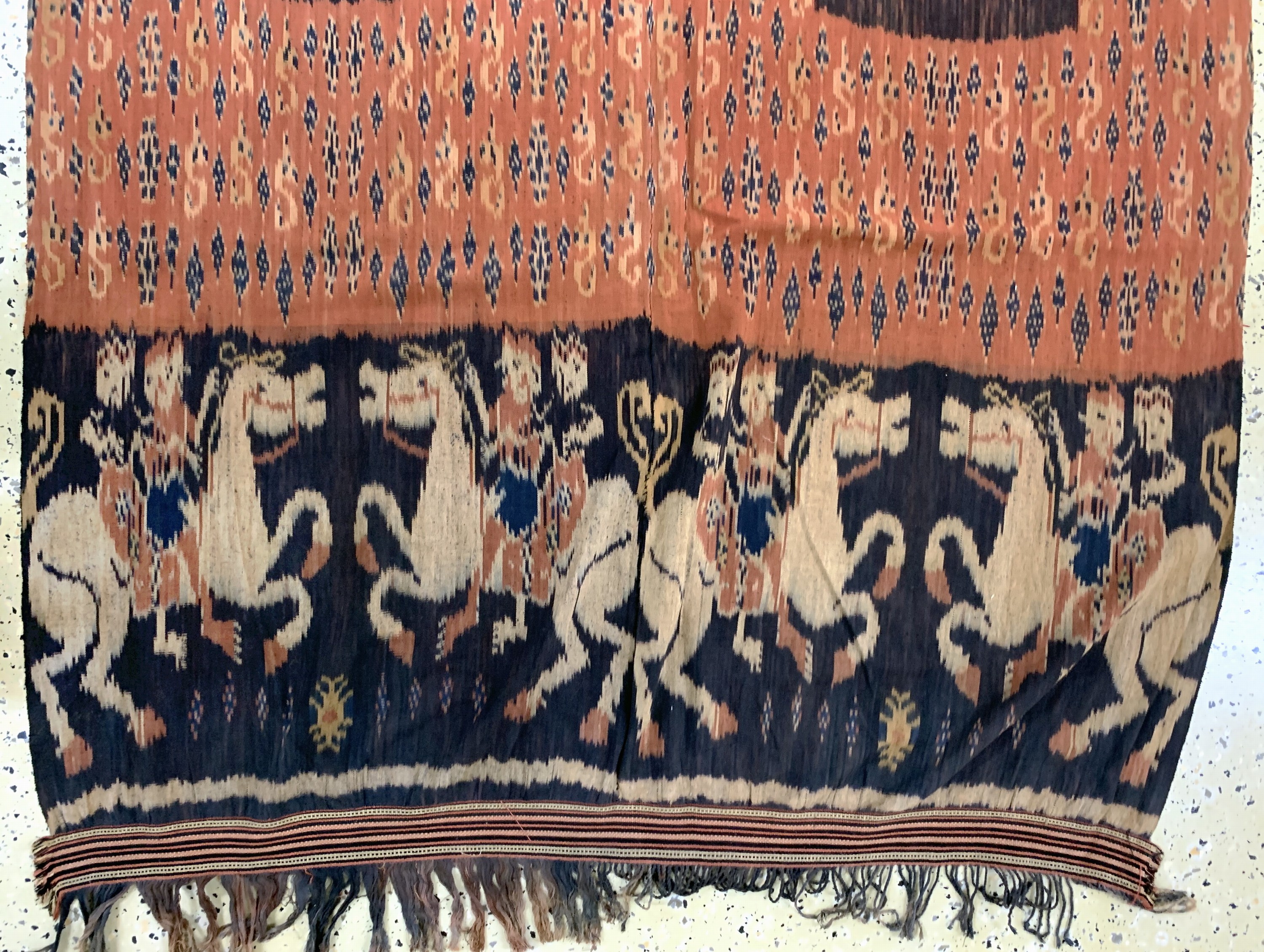 Detail c: Sumba"Ikat", Indonesien, Anfang 20.Jhd, Baumwolle, ca. 264 x 122 cm, EHZ: 2