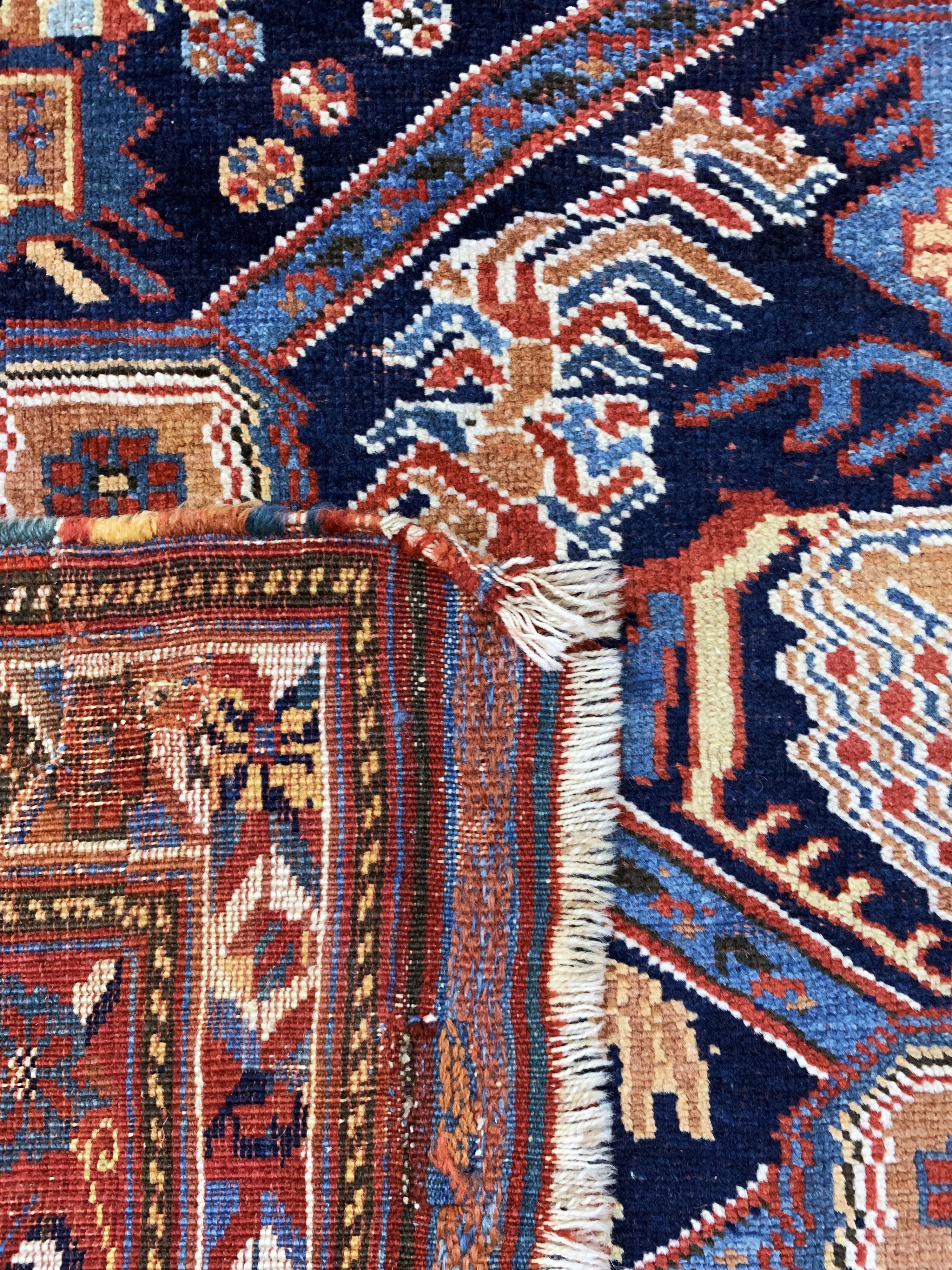 Detail e: Antiker Afschar, Persien, 19.Jhd, Wolle aufWolle, ca. 180 x 120 cm, EHZ: 2-3, (restauriert)
