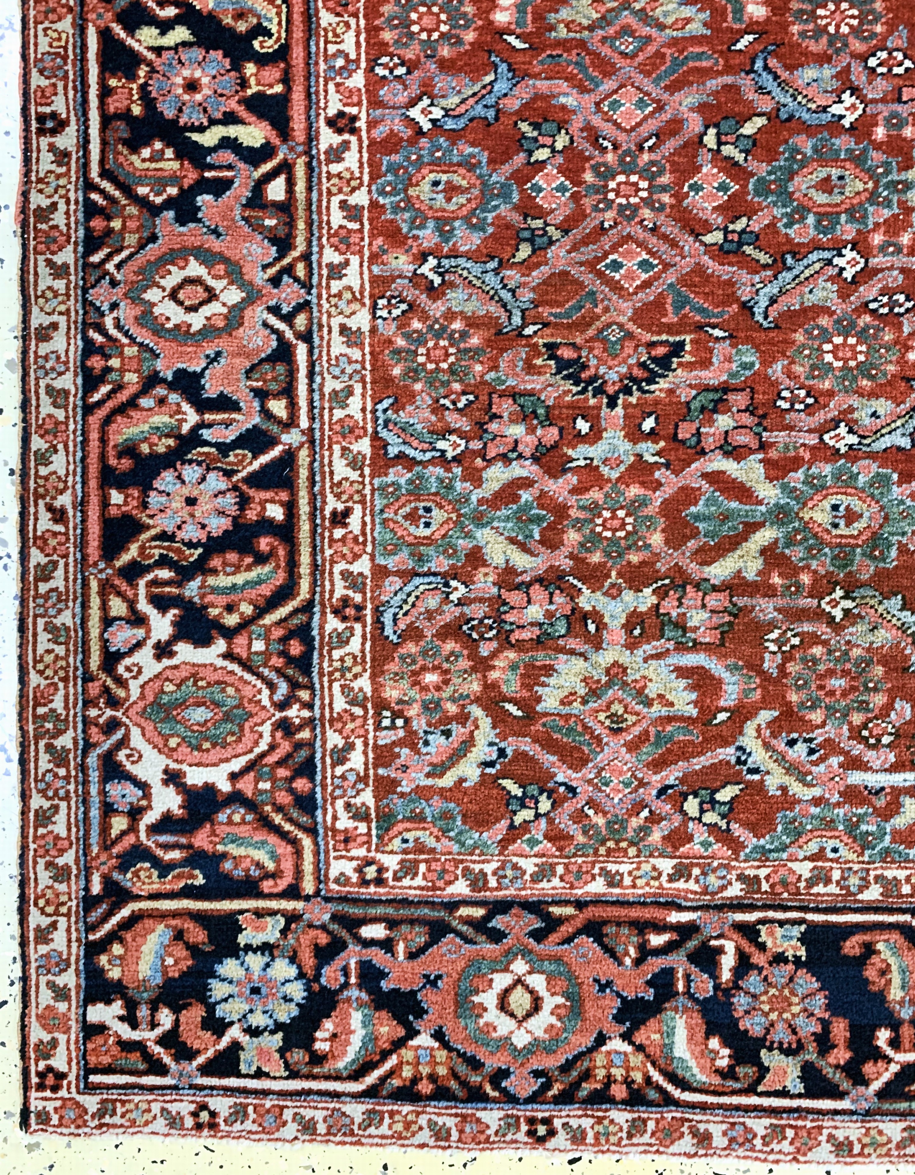 Detail b: Antiker Heriz, Persien, um 1900, Wolle auf Baumwolle, ca. 200 x 150 cm, EHZ: 2