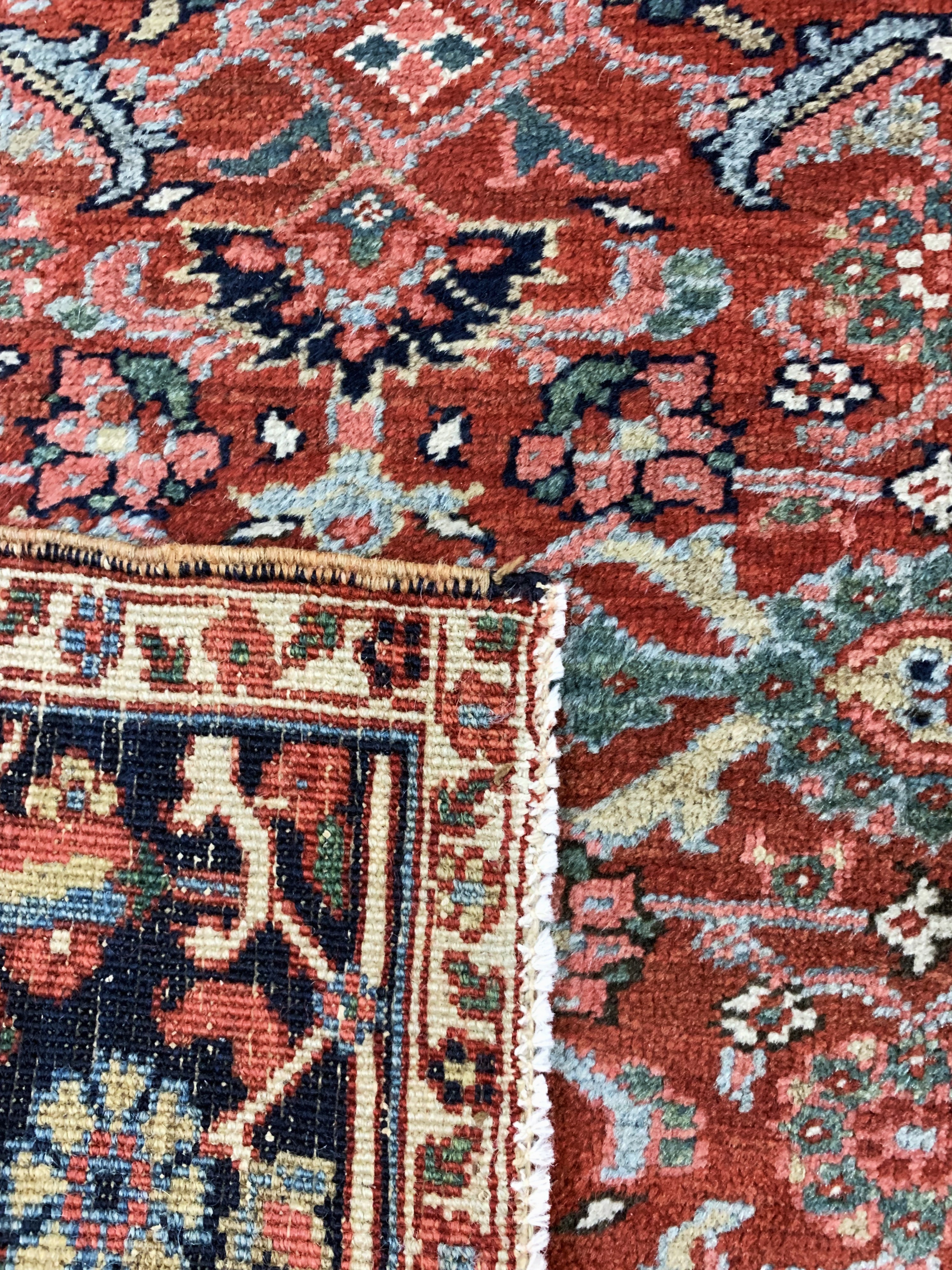 Detail g: Antiker Heriz, Persien, um 1900, Wolle auf Baumwolle, ca. 200 x 150 cm, EHZ: 2