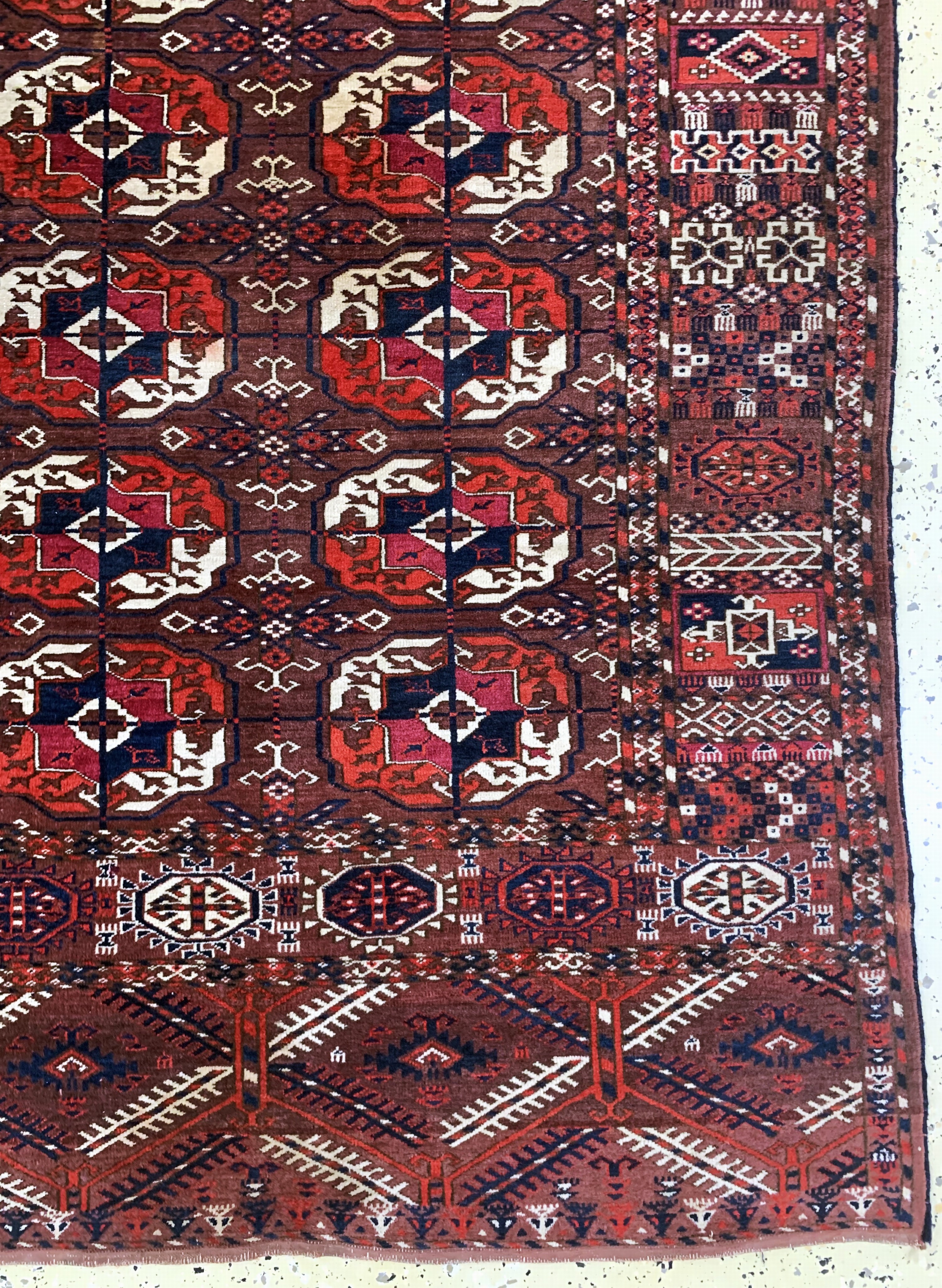 Detail a: Tekke"Hauptteppich"antik, Turkmenistan, 19.Jhd, Wolle auf Wolle, ca. 274 x 194 cm, EHZ: 2