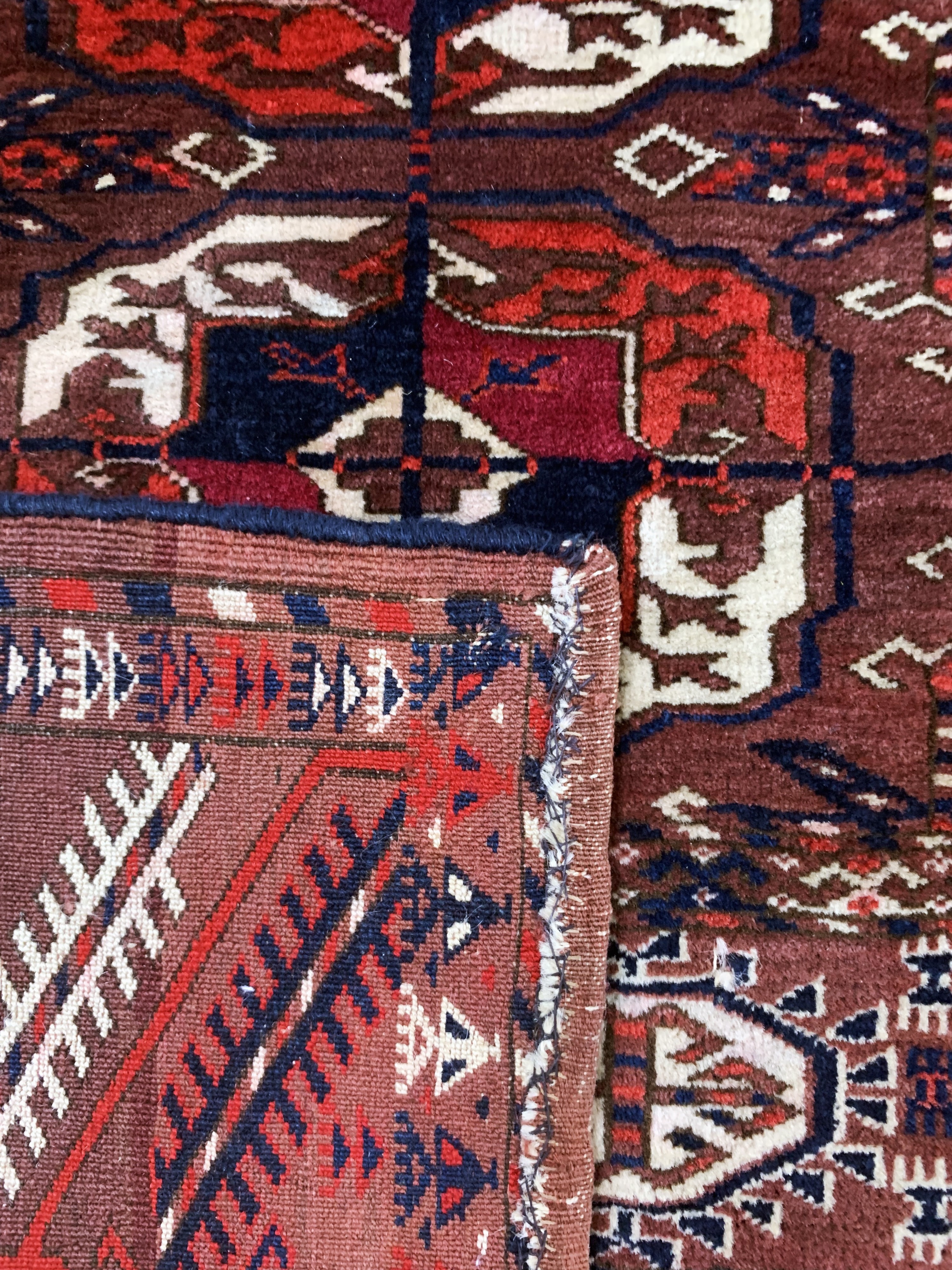 Detail g: Tekke"Hauptteppich"antik, Turkmenistan, 19.Jhd, Wolle auf Wolle, ca. 274 x 194 cm, EHZ: 2