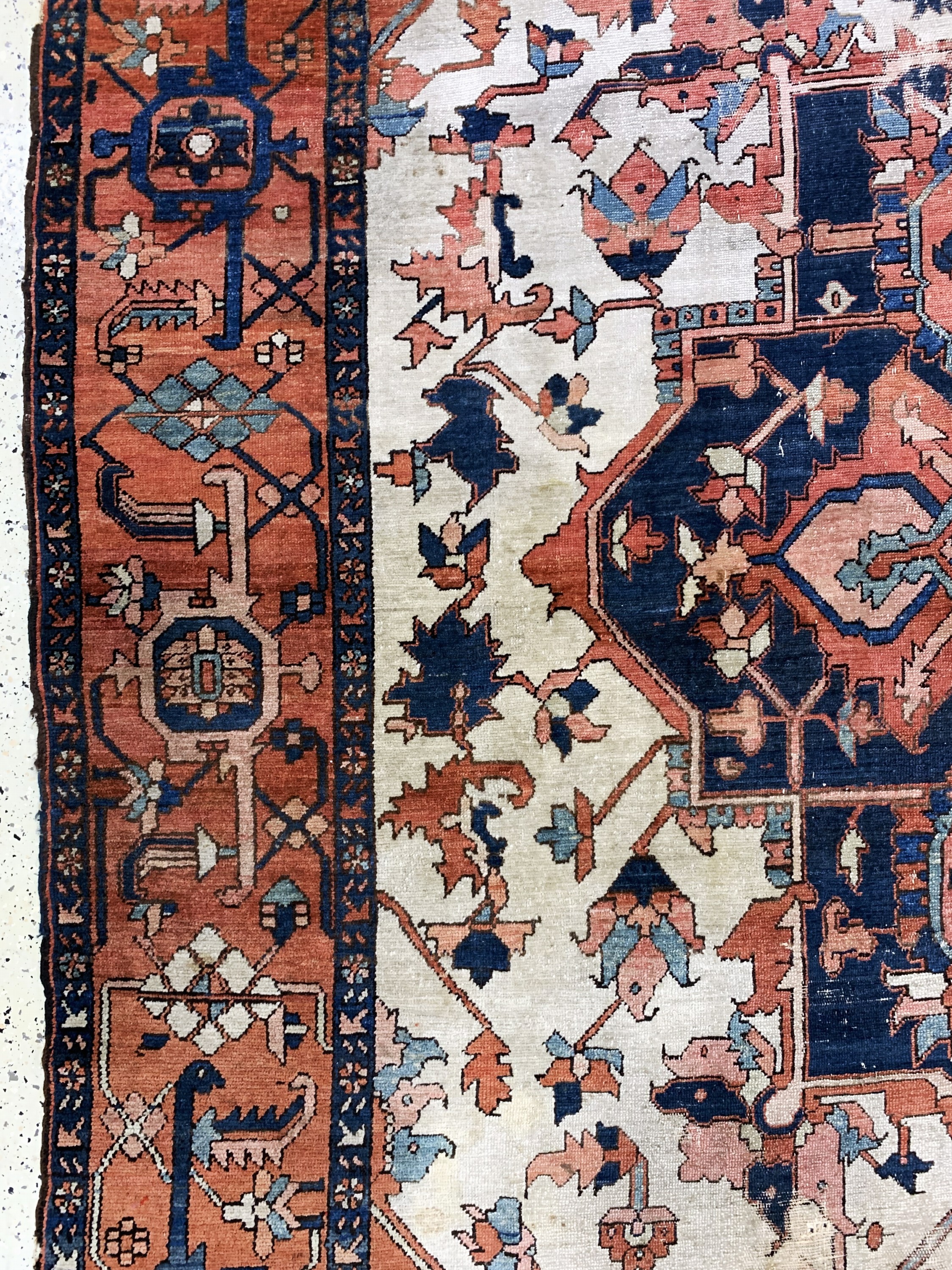 Detail d: Antiker Heriz, Persien, 19.Jhd, Wolle auf Baumwolle, ca. 465 x 380 cm, EHZ: 4