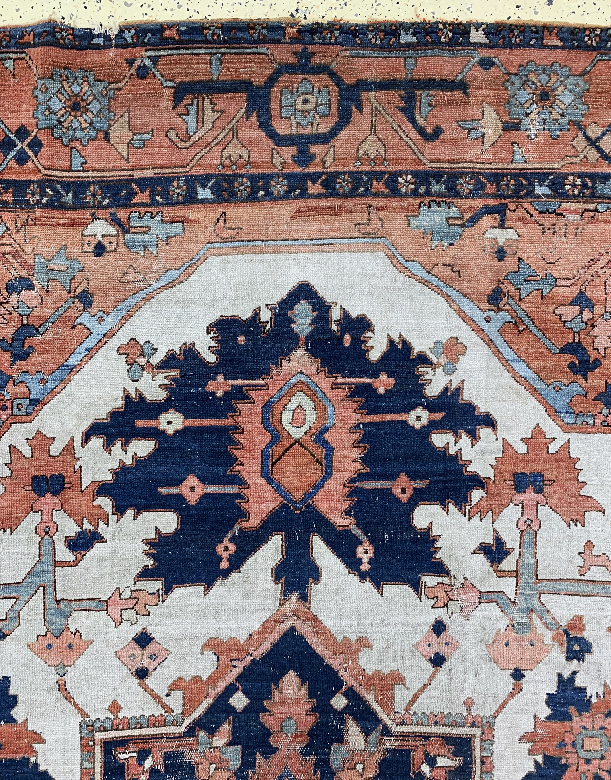 Detail h: Antiker Heriz, Persien, 19.Jhd, Wolle auf Baumwolle, ca. 465 x 380 cm, EHZ: 4