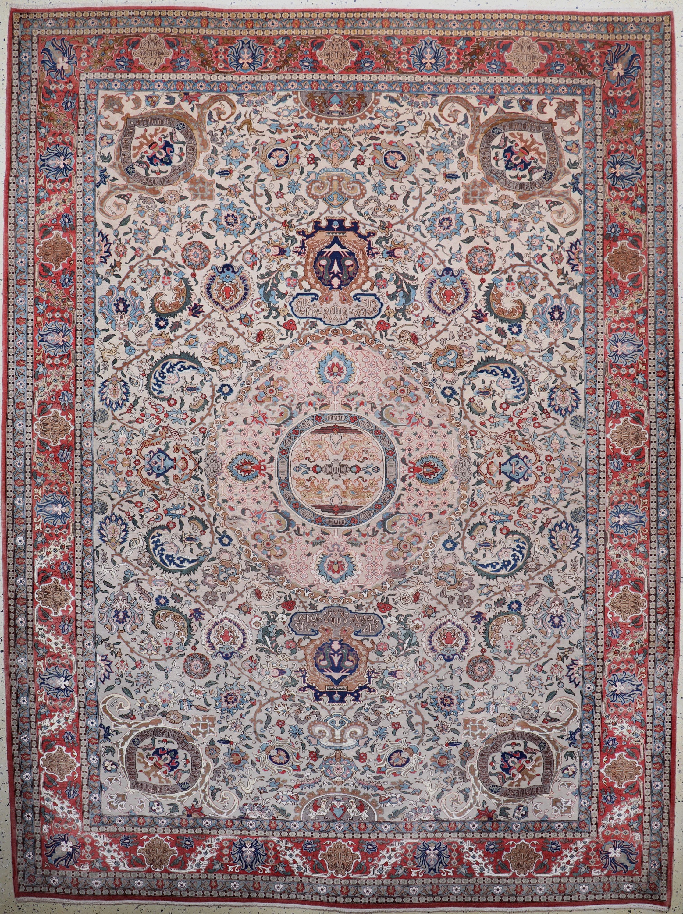 Image 26993143 - Teheran´Part-Silk´fein alt, Persien, Anfang20.Jhd, Korkwolle mit Seide, ca. 360 x 270 ...
