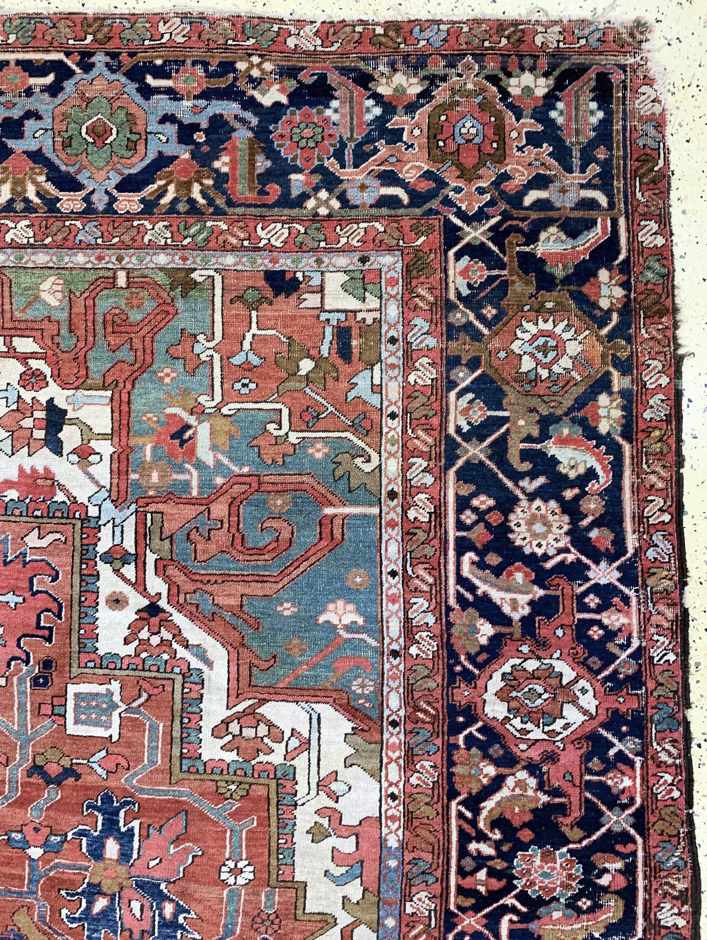 Detail i: Antiker Heriz, Persien, um 1900, Wolle auf Baumwolle, ca. 410 x 328 cm, EHZ: 4