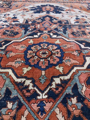 26993140j - Antiker Heriz, Persien, 19.Jhd, Wolle auf Baumwolle, ca. 465 x 380 cm, EHZ: 4