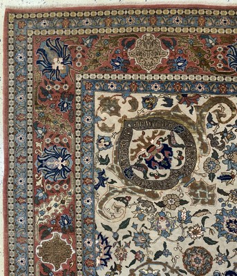 26993143g - Teheran´Part-Silk´fein alt, Persien, Anfang20.Jhd, Korkwolle mit Seide, ca. 360 x 270 ...