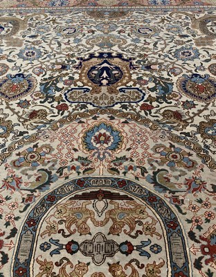 26993143k - Teheran´Part-Silk´fein alt, Persien, Anfang20.Jhd, Korkwolle mit Seide, ca. 360 x 270 ...