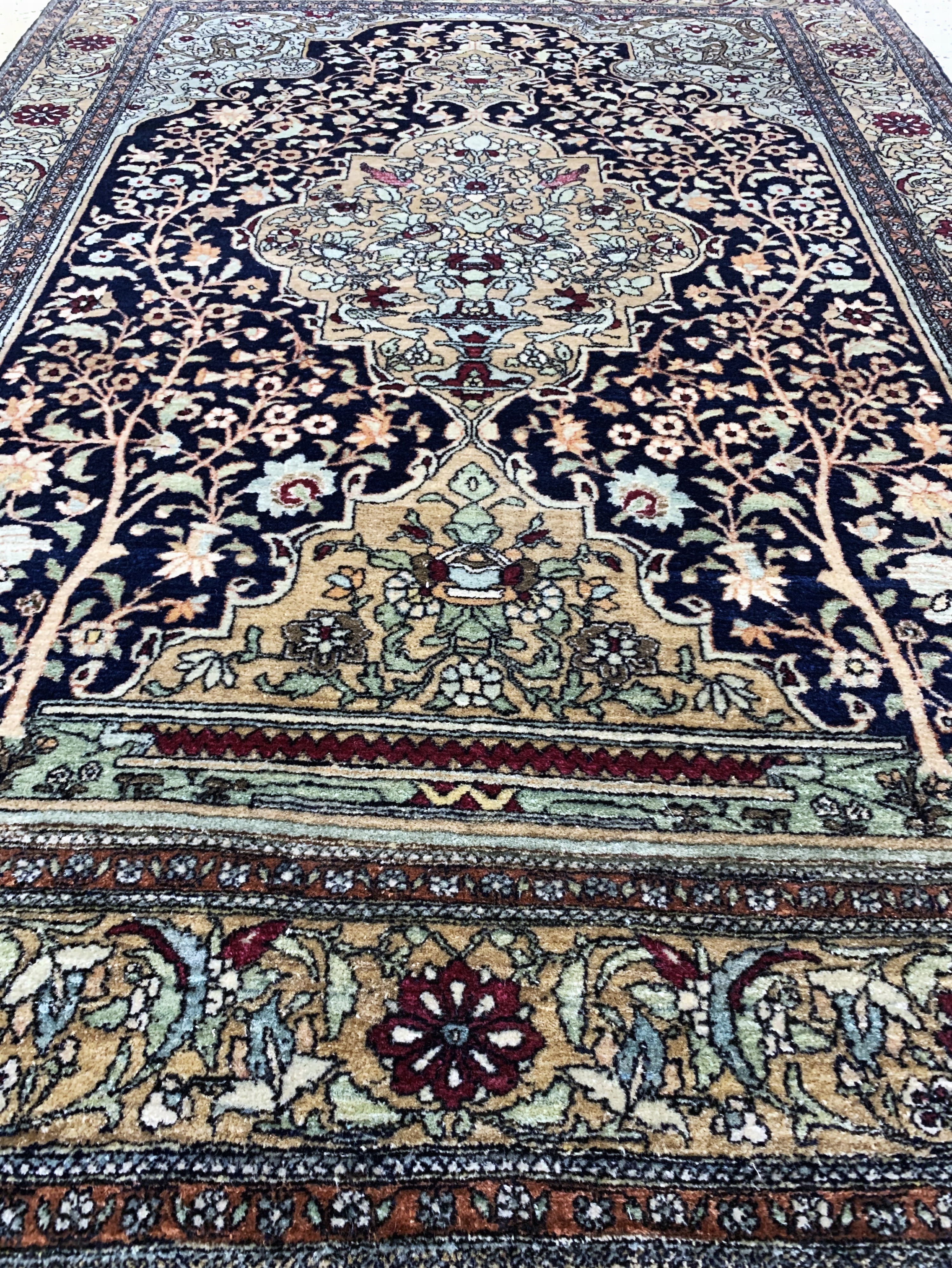 Detail f: Esfahan"Ahmad"antik, Persien, um 1900, Korkwolle auf Baumwolle, ca. 200 x 138 cm, EHZ: 2