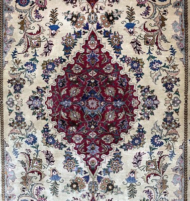 26993272c - Seiden Keschan fein, Persien, um 1930-1940 , reine Naturseide, ca. 208 x 140 cm, EHZ: 2