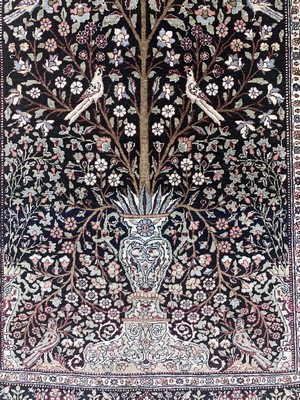 26994094c - Antiker Teheran´Lebensbaum´, Persien, um 1900, Wolle auf Baumwolle, ca. 225 x 140 cm, ...