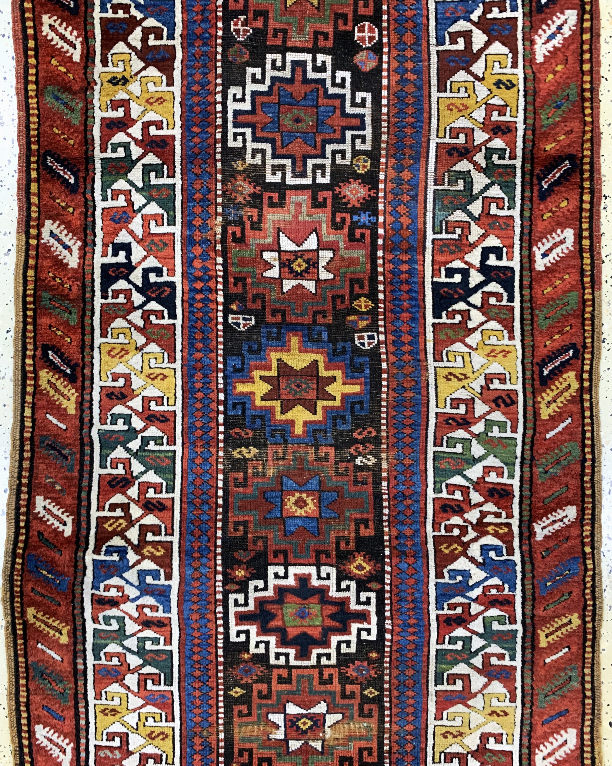 Detail c: "Moghan"Kazak antik, Kaukasus, 19.Jhd, Wolle auf Wolle, ca. 380 x 100 cm, EHZ: 3
