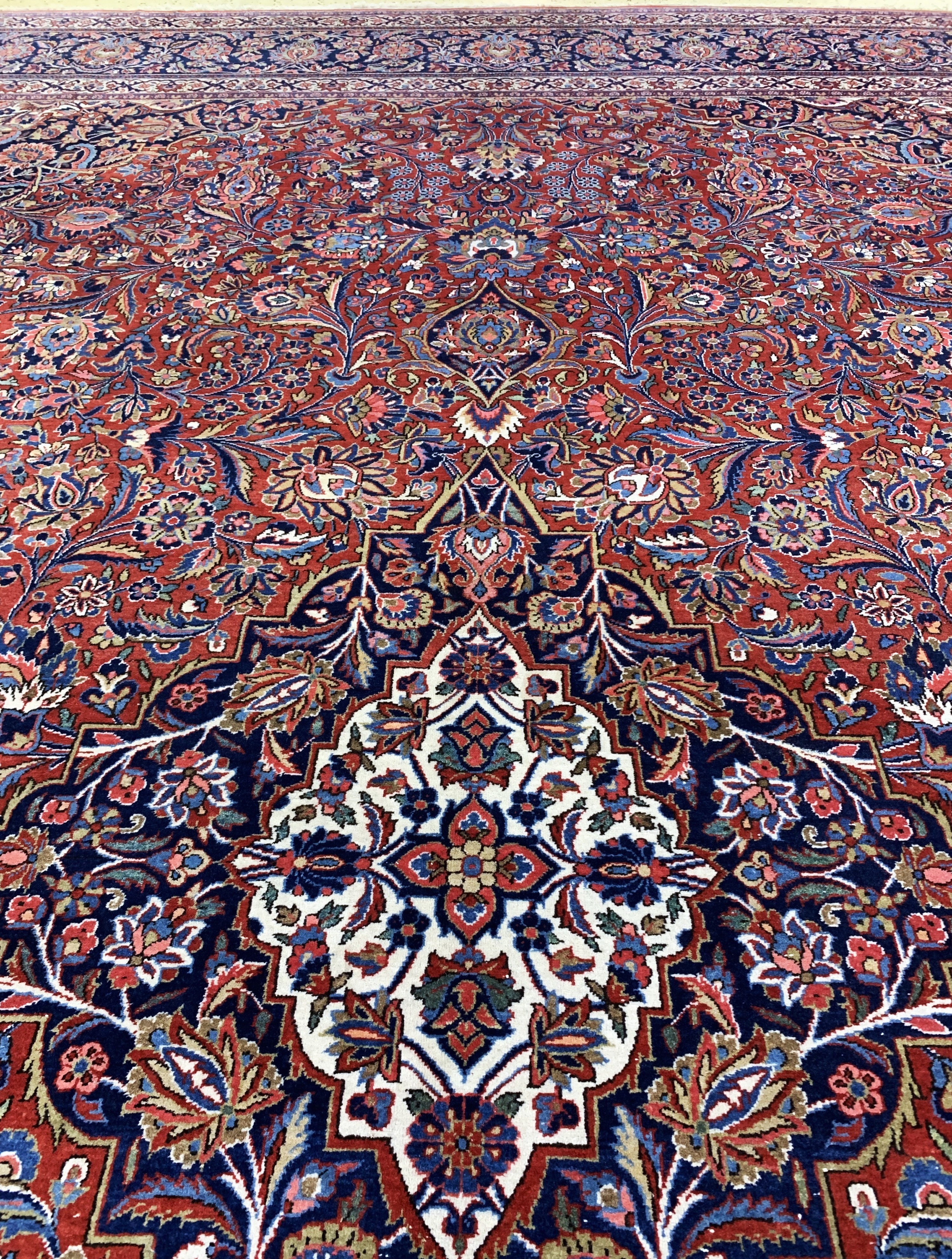 Detail j: Keschan Kork fein, Persien, Anfang 20.Jhd, Korkwolle auf Baumwolle, ca. 414 x 313 cm, EHZ: 2