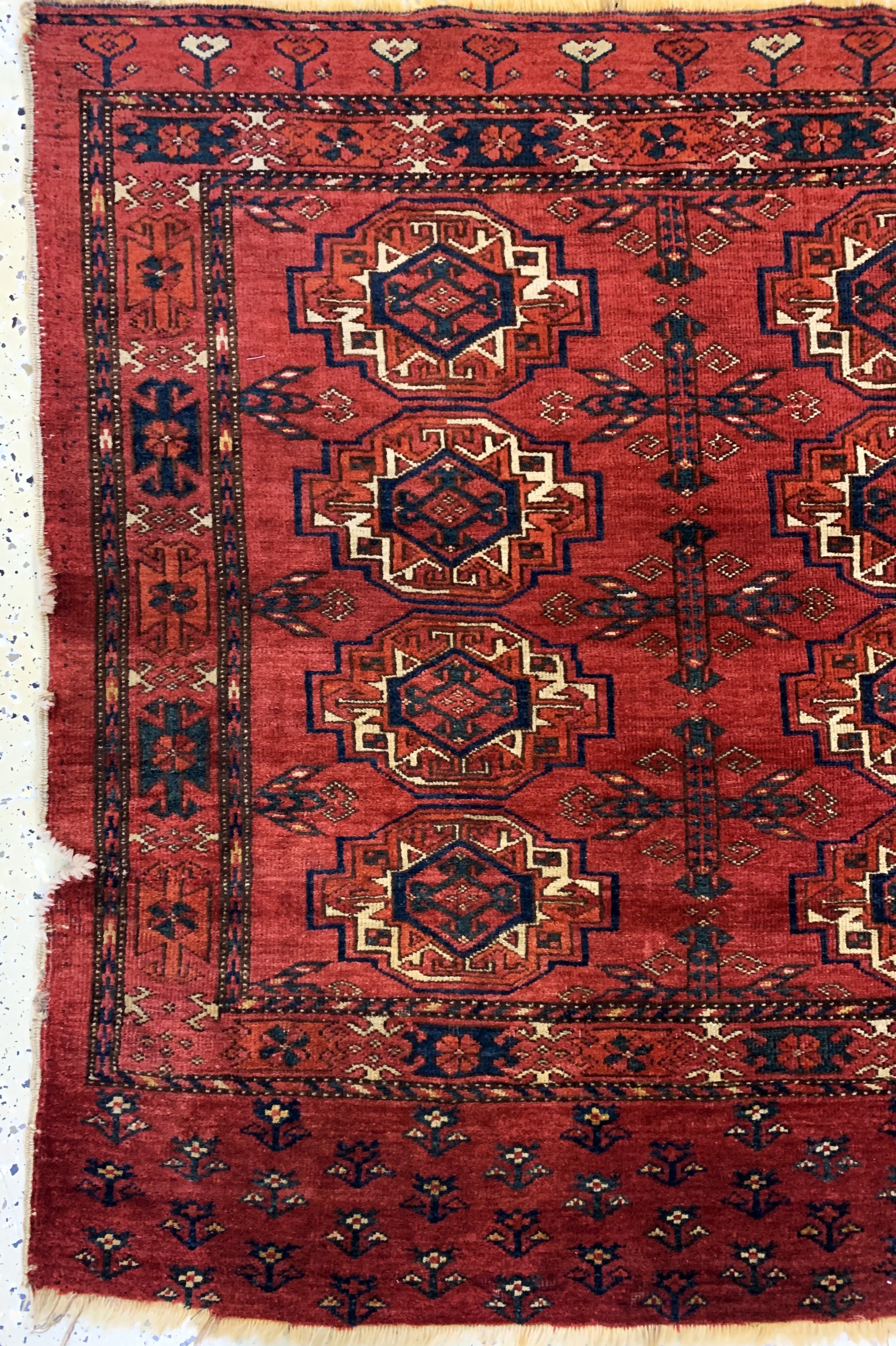 Detail c: Ersari"Tschowal"antik, Turkmenistan, 19.Jhd, Wolle auf Wolle, ca. 130 x 96 cm, EHZ:4