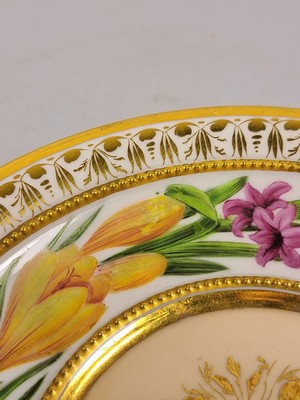 26994185d - Empiretasse mit Untertasse, KPM Berlin, um 1800, Porzellan, umlaufende bemalte ...
